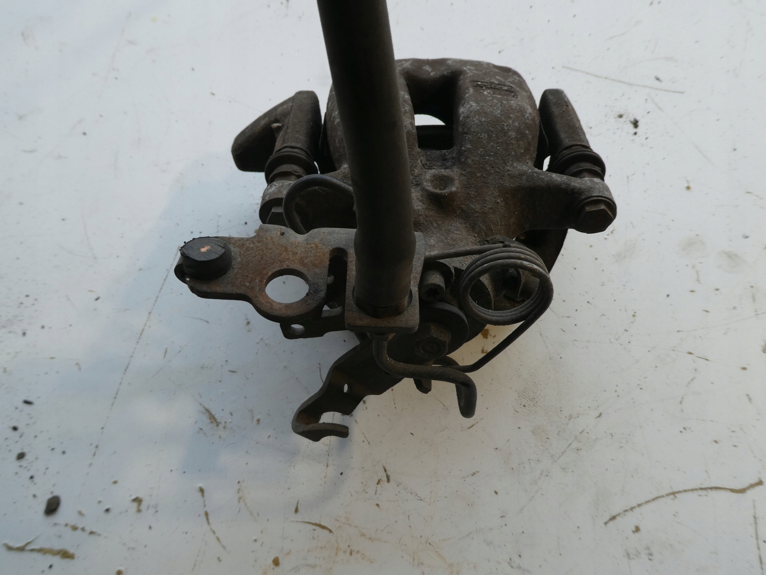 caliper brake rear part rear VW GOLF V