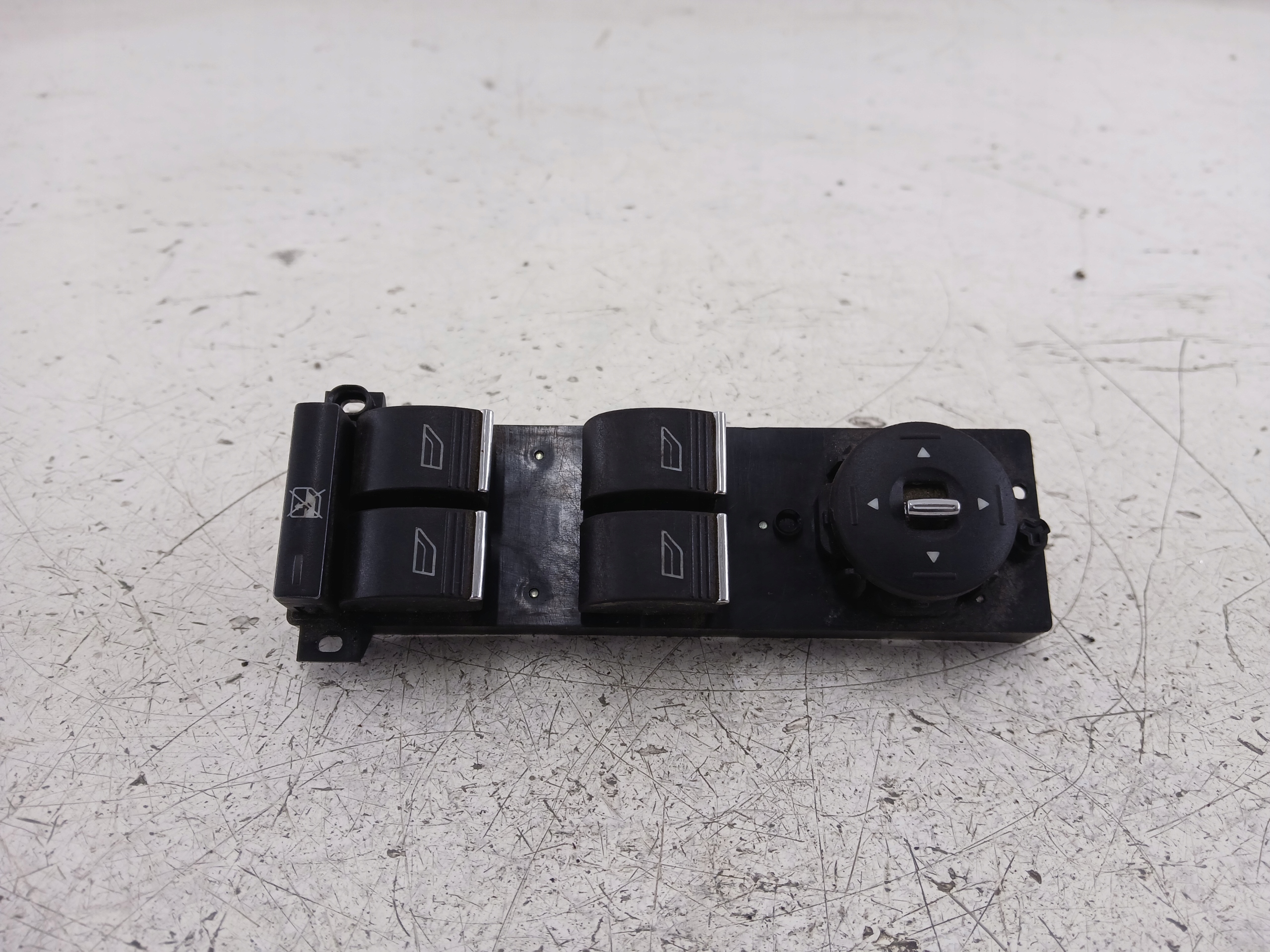 FORD FOCUS MK2 C MAX PANEL of the window left front 8M5T14A132AC