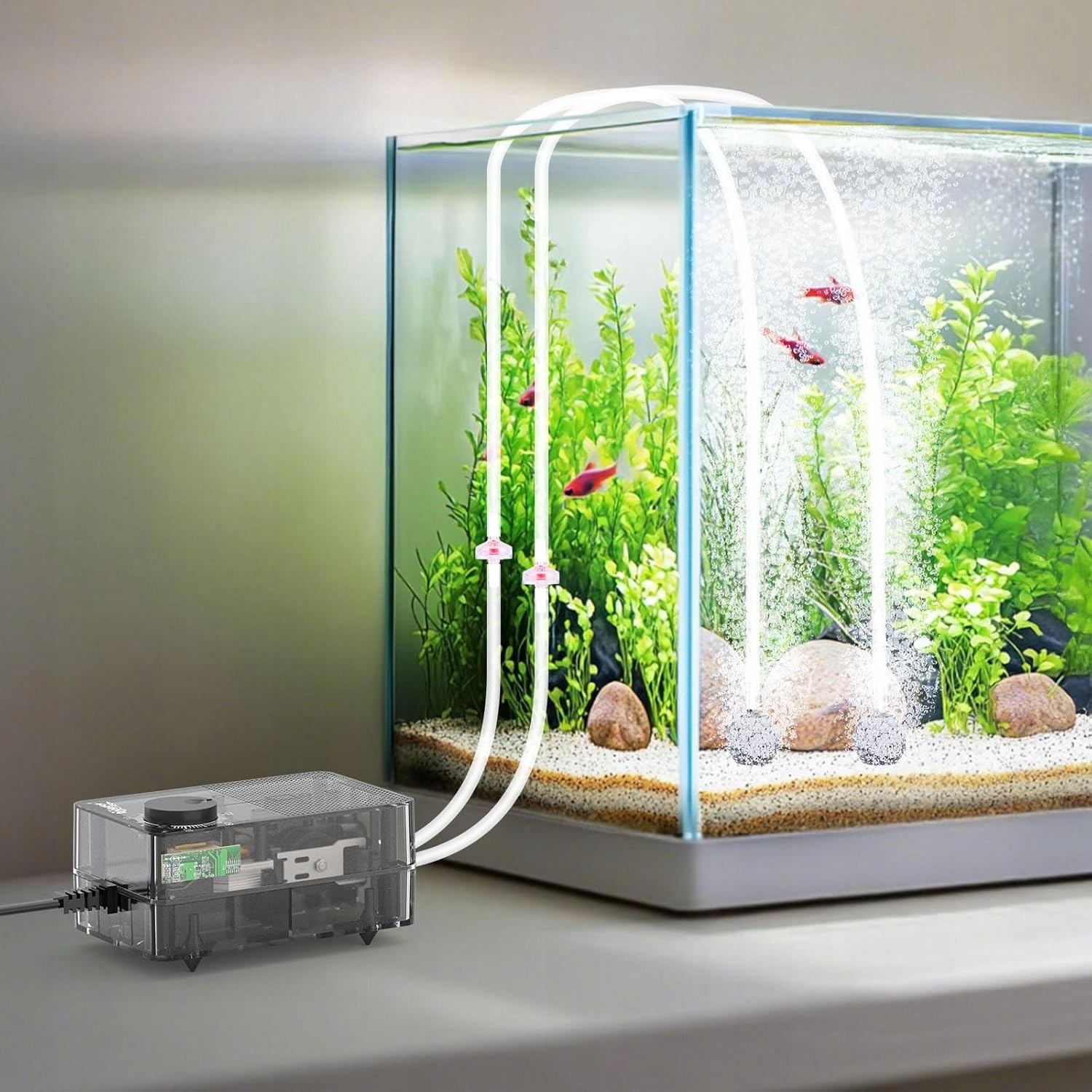 Kyslíková pumpa hygger 3,5 W tichá <40 dB, energeticky úsporná, 2 výstupy vzduchu