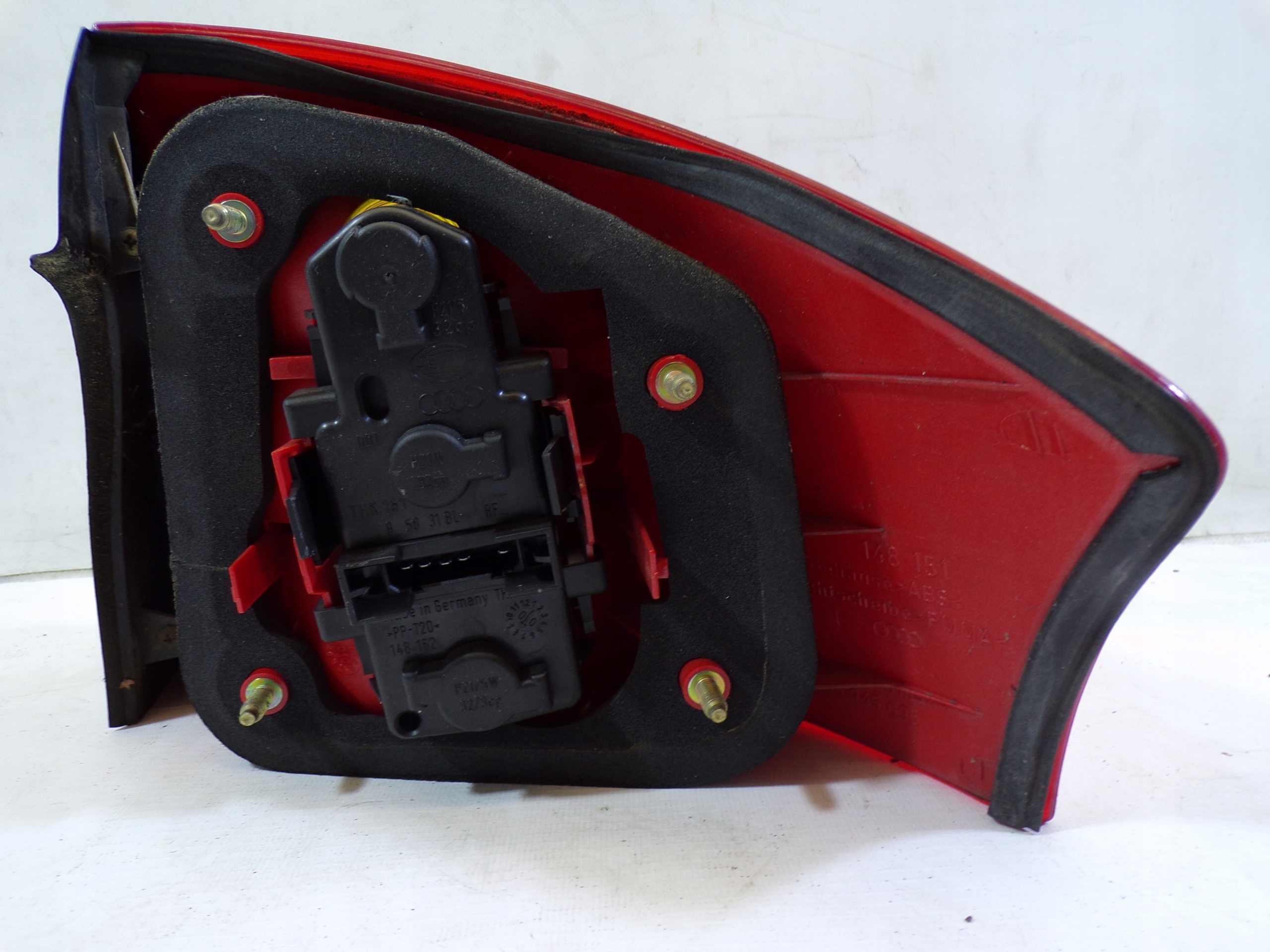 light rear rear part left AUDI A6 C5 LIFT sedan (2) (K)
