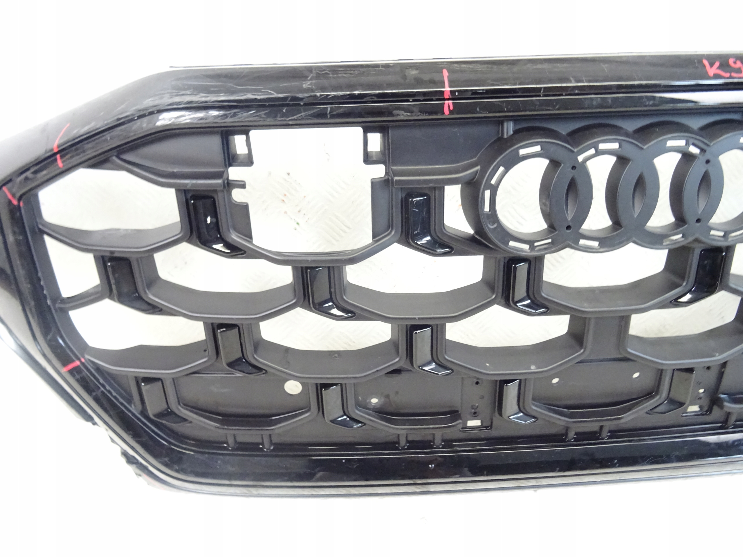 front PREKLADgrill front front AUDI SQ8 Q8 4M8 4M8853651