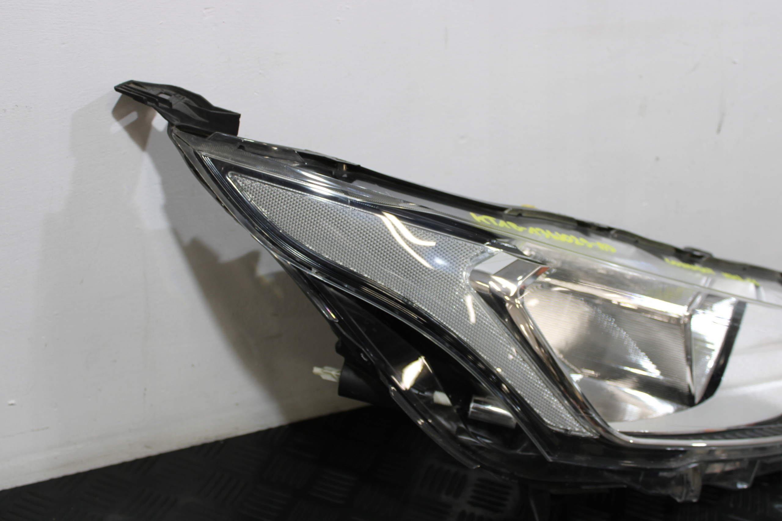 light right front KT1B-13W029-AD FORD TRANSIT CONNECT II MK2 FL