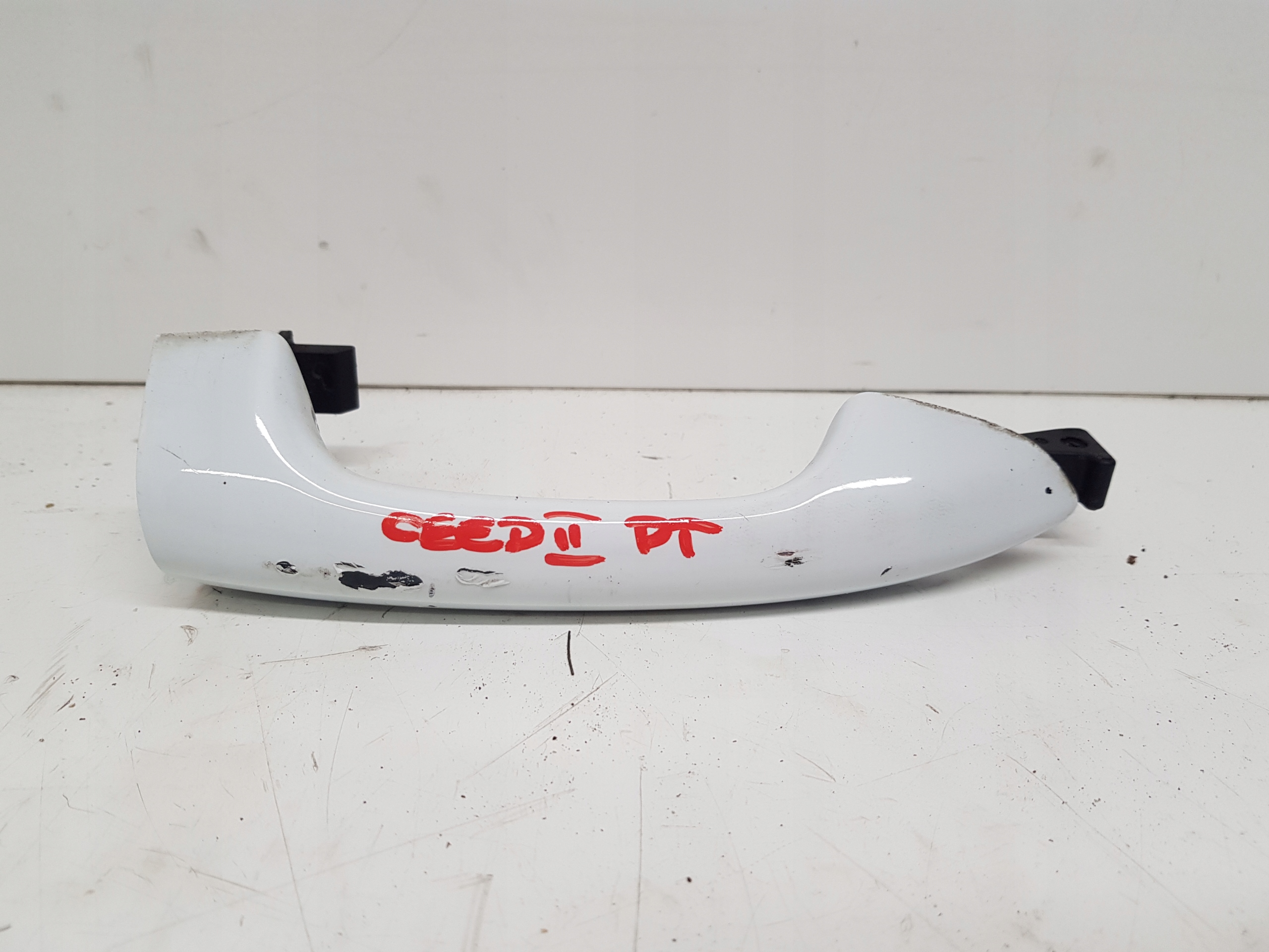 KIA CEED II handle door left right rear part 2012