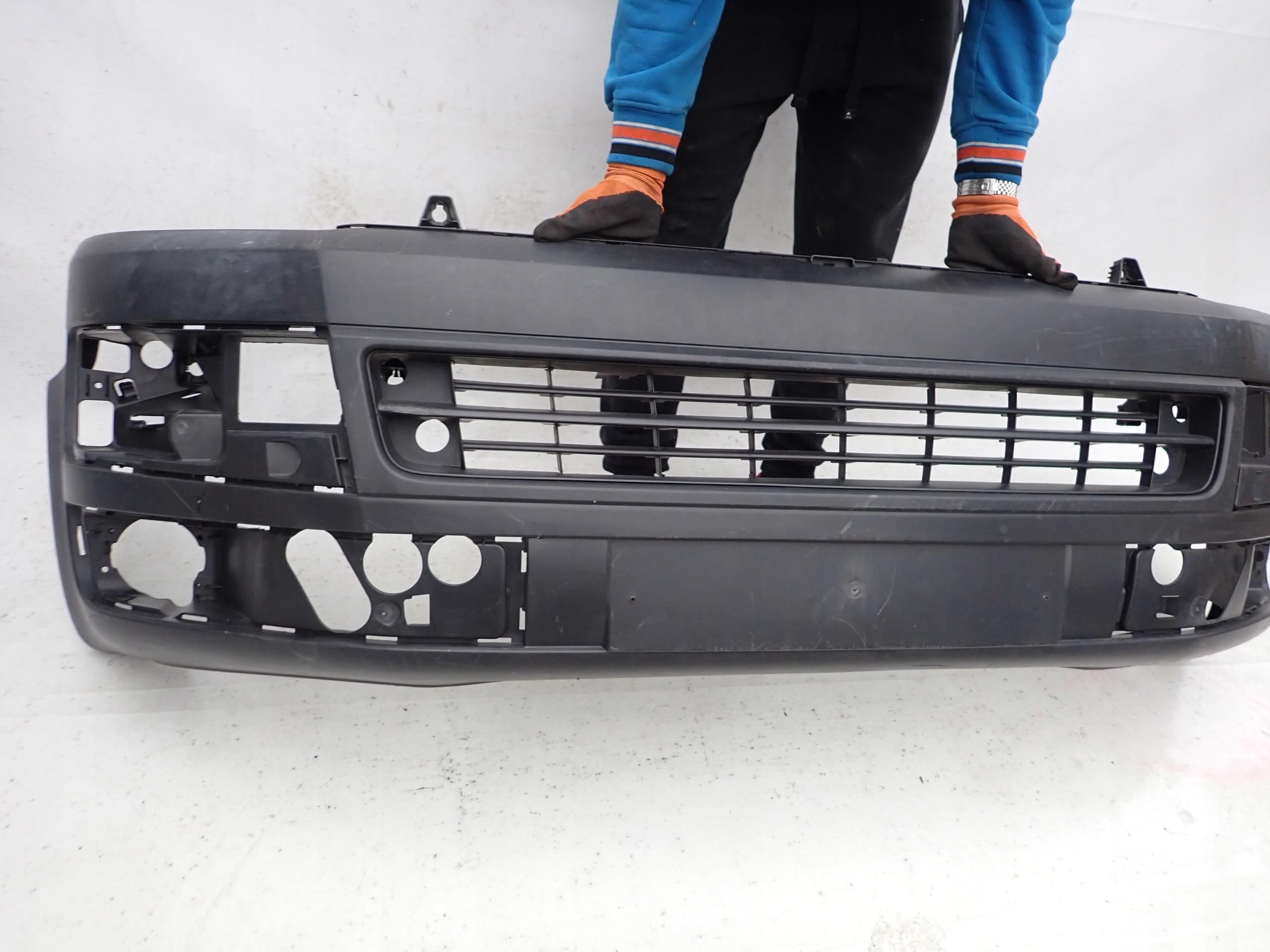 VW T5 MULTIVAN LIFT 09-15 nárazník předek přední PDC