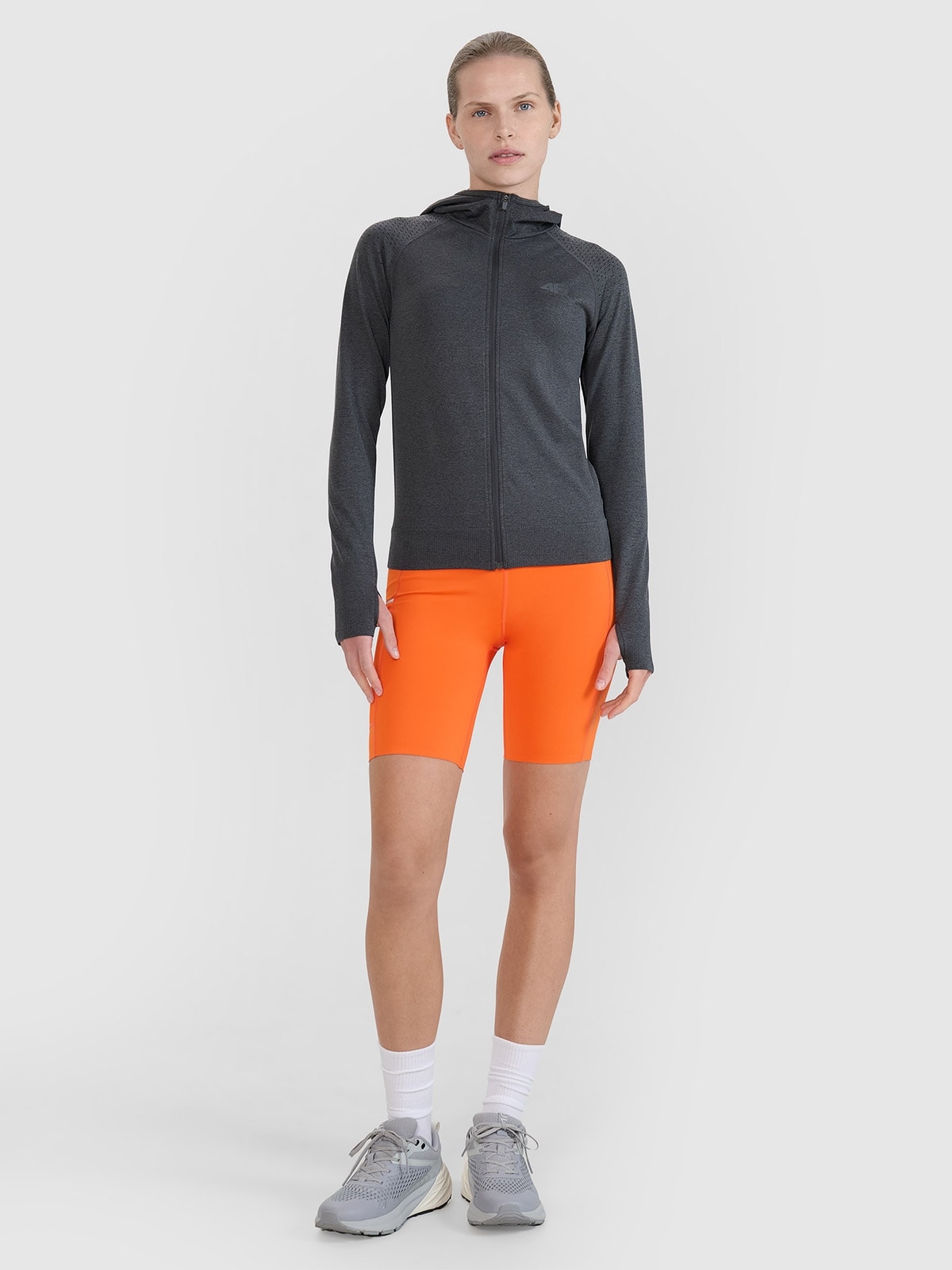 Legginsy Damskie Krótkie 4F Kolarki Do Biegania Szybkoschnące M F027 SS25