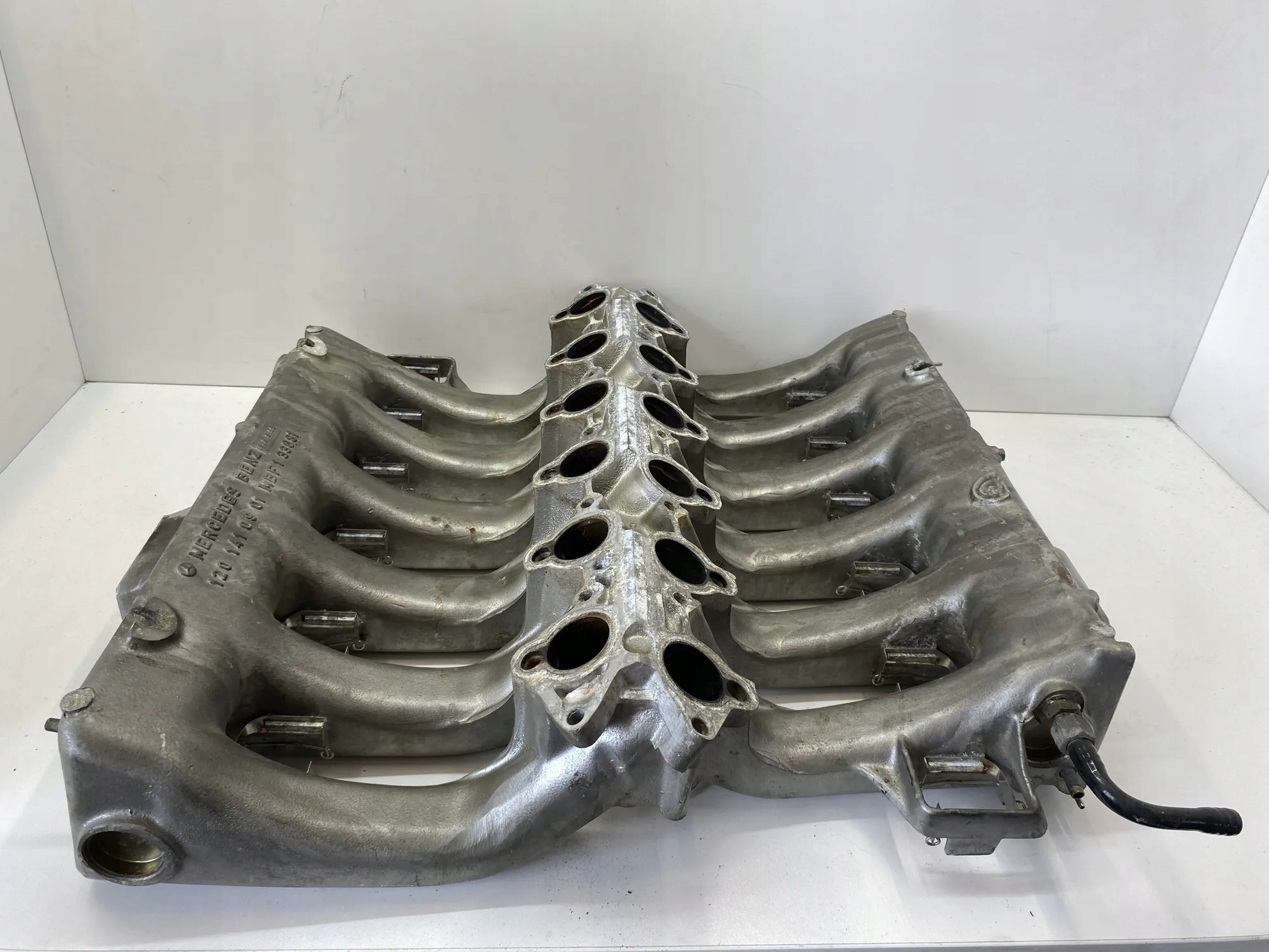 KOLEKTOR SSĄCY MERCEDES-BENZ SL (R129) A1201410901 20410776 6.0L 290kw 1996