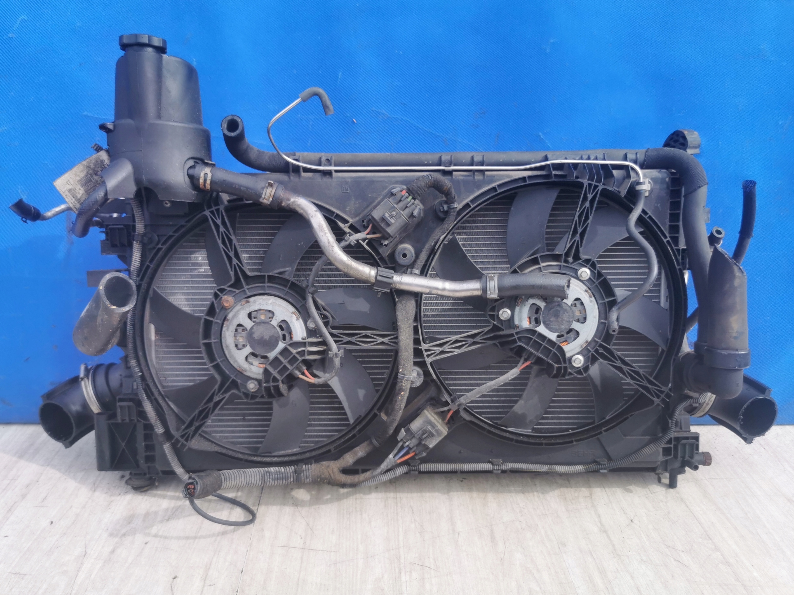 Opel Insignia 08/17 chłodnice komplet 2.0 Diesel Producent części Opel OE