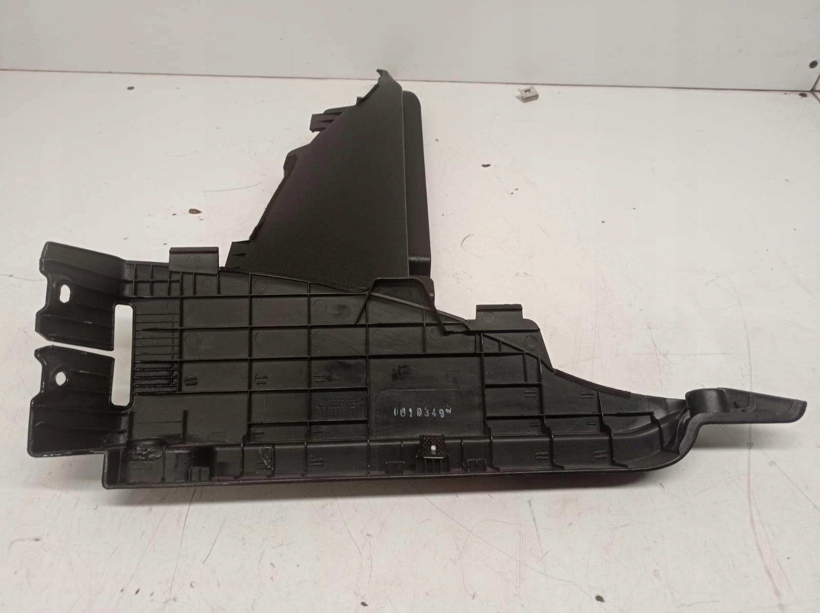 KIA CEED E HB STAFFA SUPPORTO PLASTICA POLKI 11R