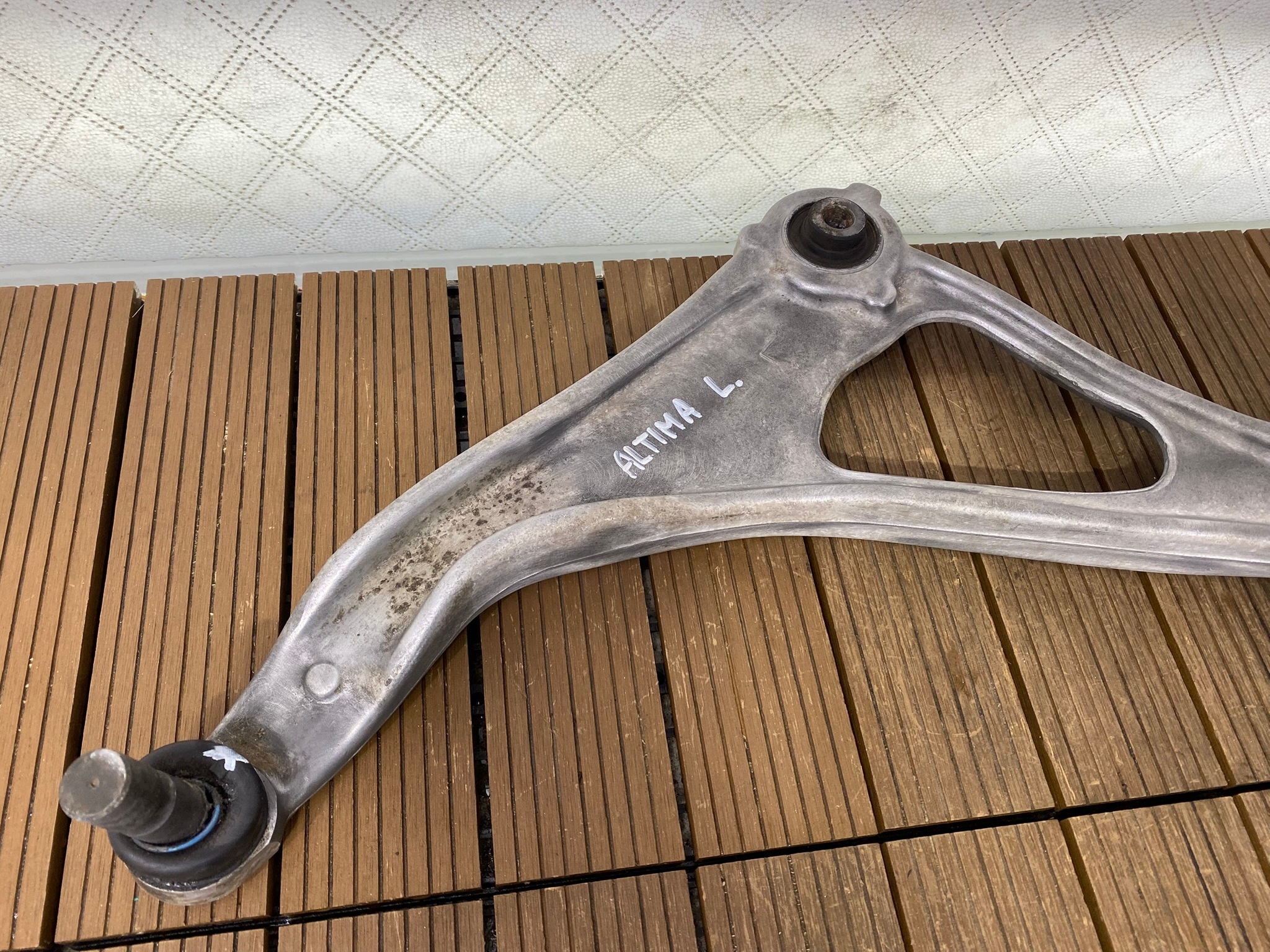 NISSAN ALTIMA L33 12-17 arm front left front OE