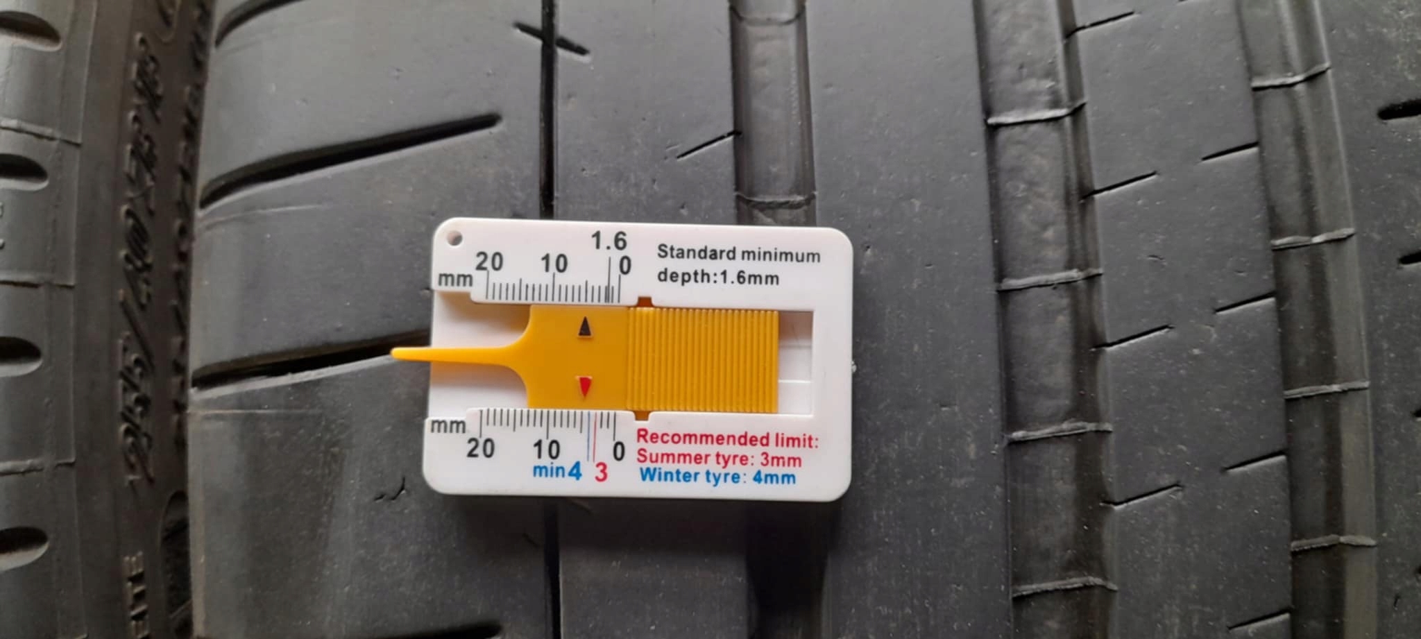 MICHELIN PILOT SPORT SUPER 255/40R18 99Y XL