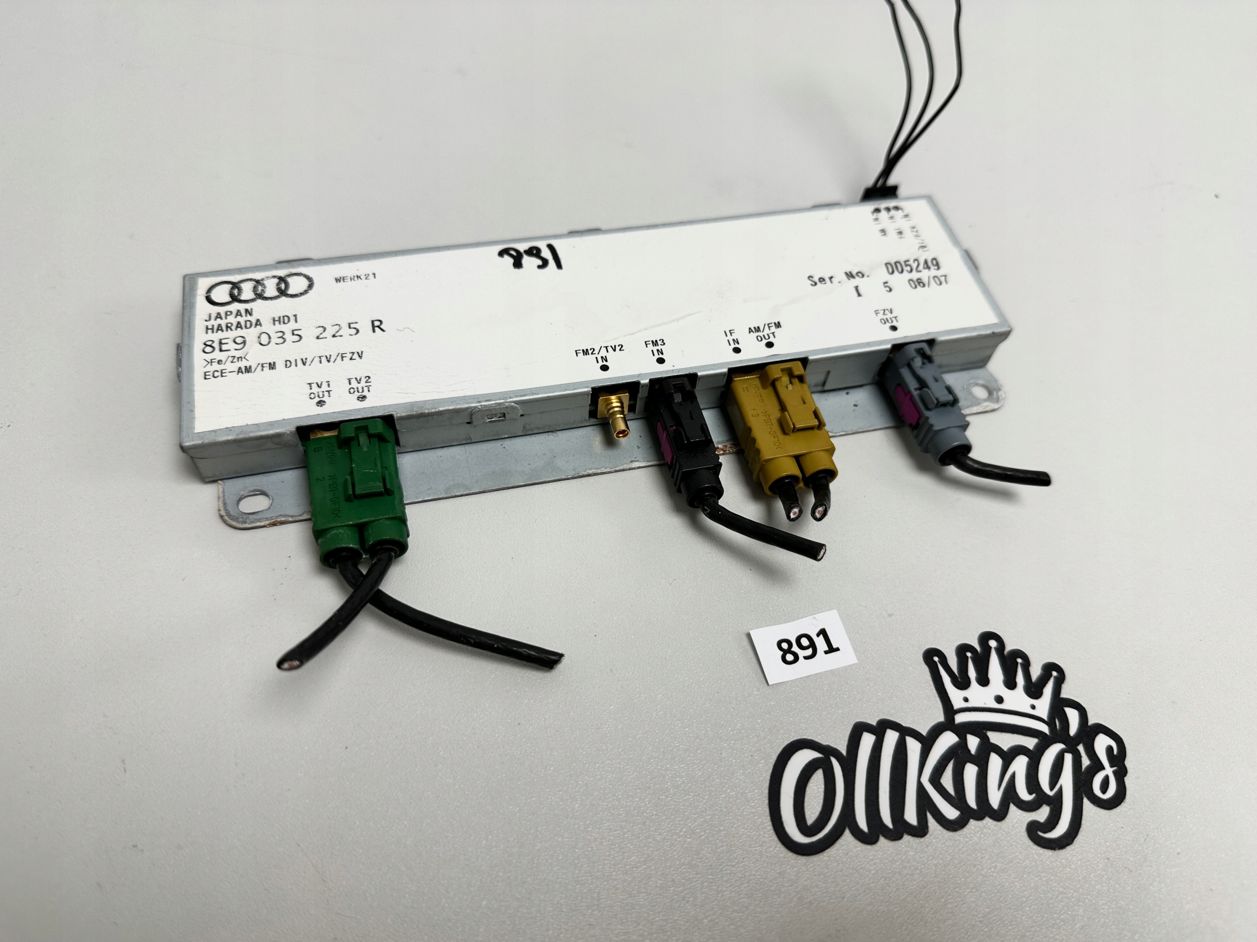 antenna amplifier AUDI A4 B6 B7 AVANT 8E9035225R
