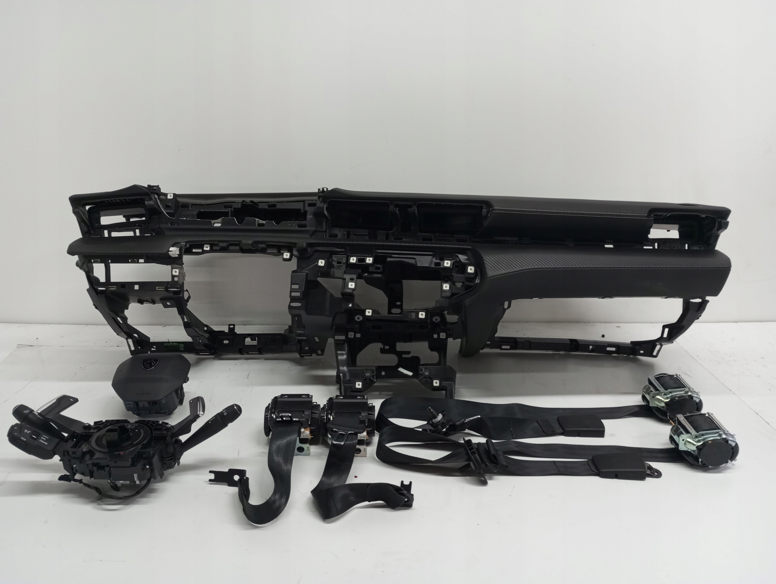console dashboard PEUGEOT 508 II LIFT CARBON