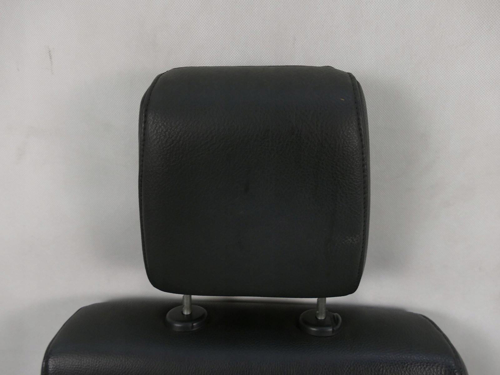 DODGE NITRO ПІДГОЛІВНИК СИДІННЯ ПЕРЕДНЯ ПІДГОЛІВНИК ШКІРА