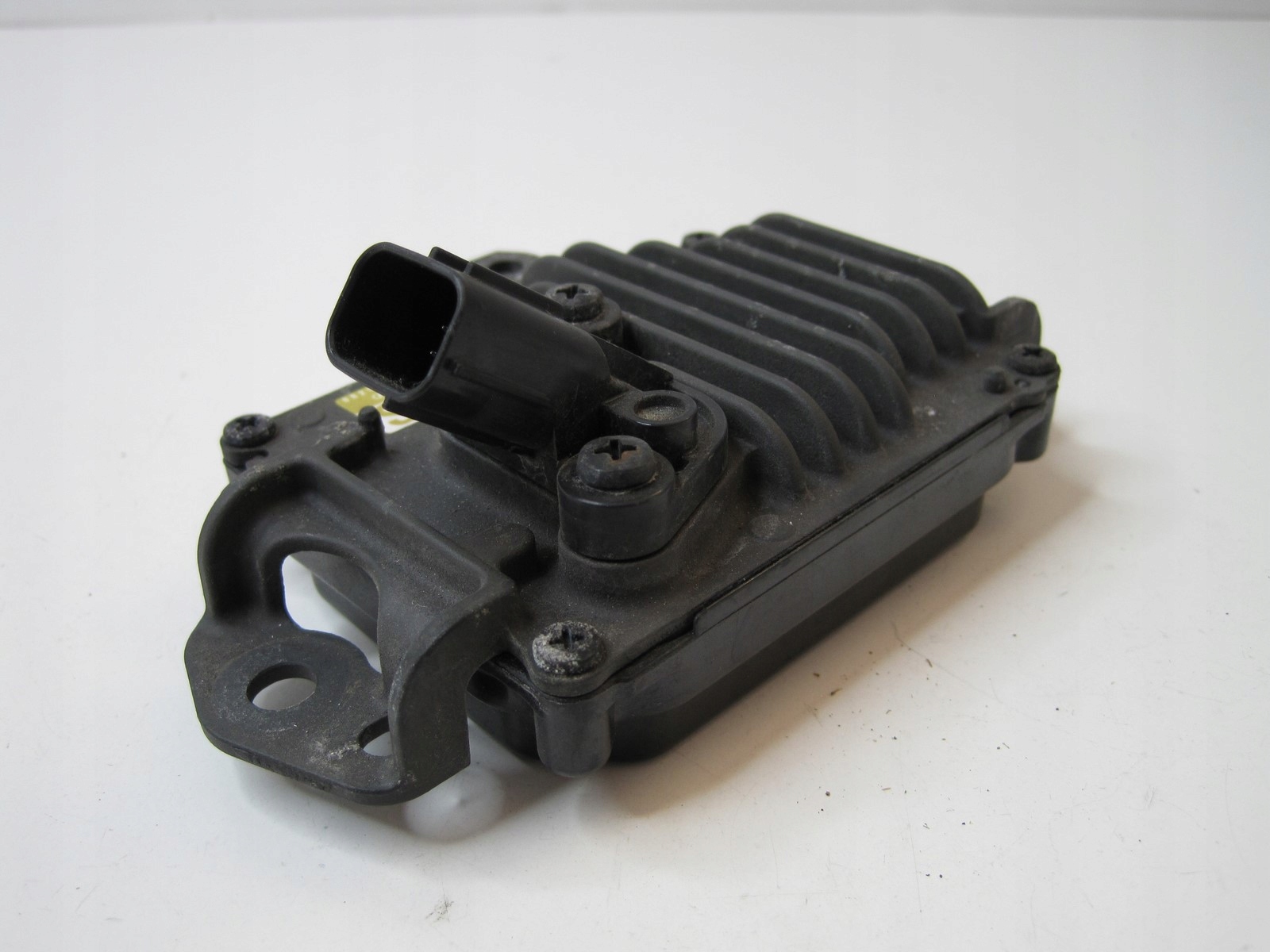 Moduł radar Toyota RAV4 88210-33120 230100-8012