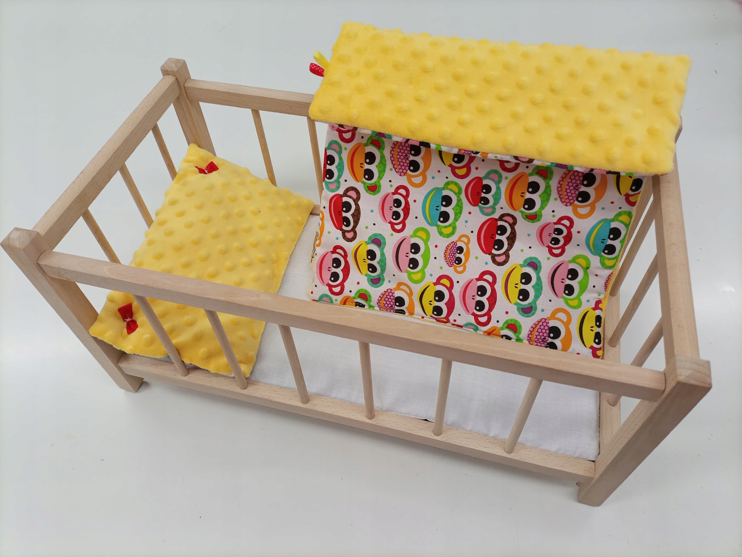 ŁÓŻECZKO DLA LALKI DREWNIANE + POŚCIEL + MATERAC