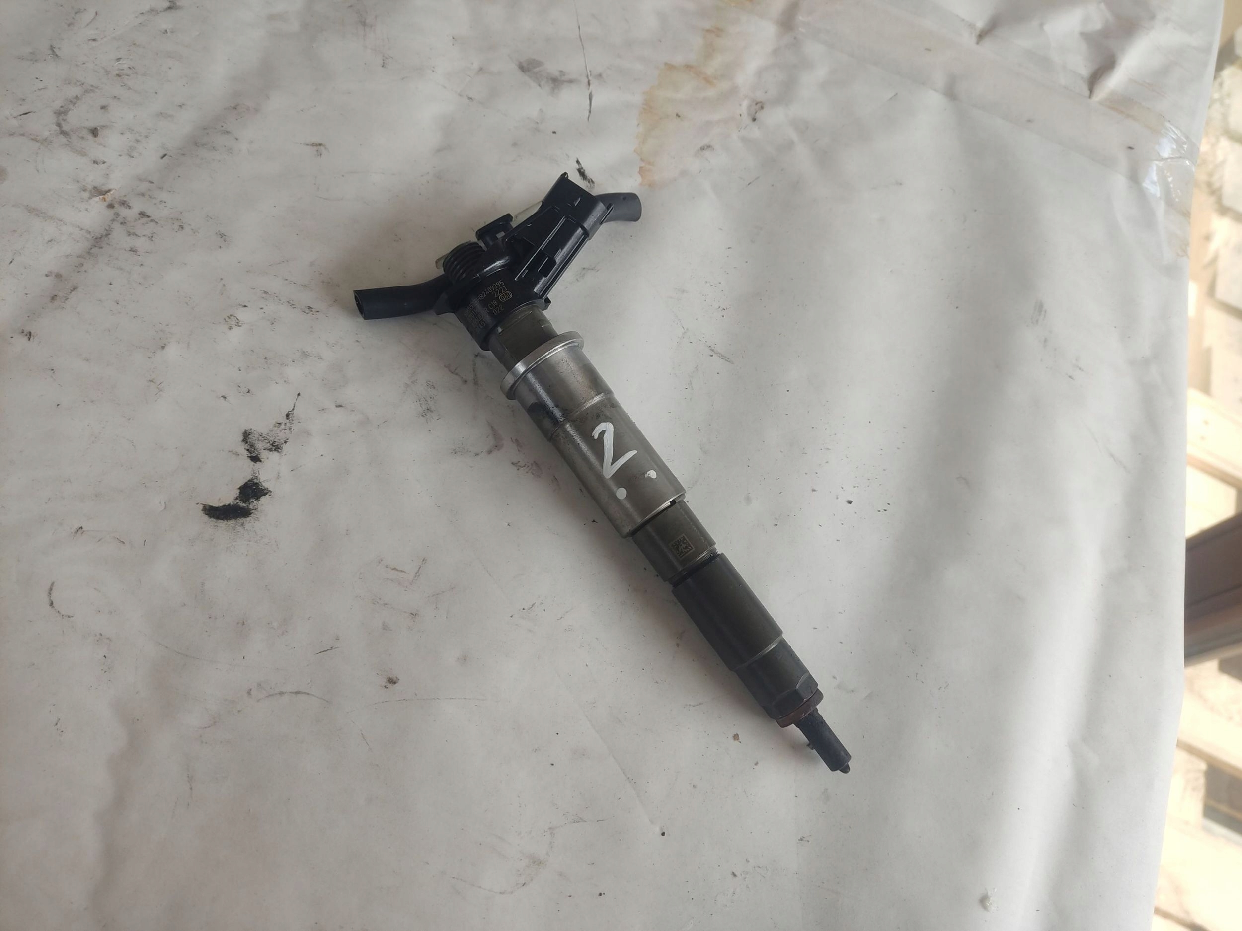 injector RENAULT 2.0 DCI