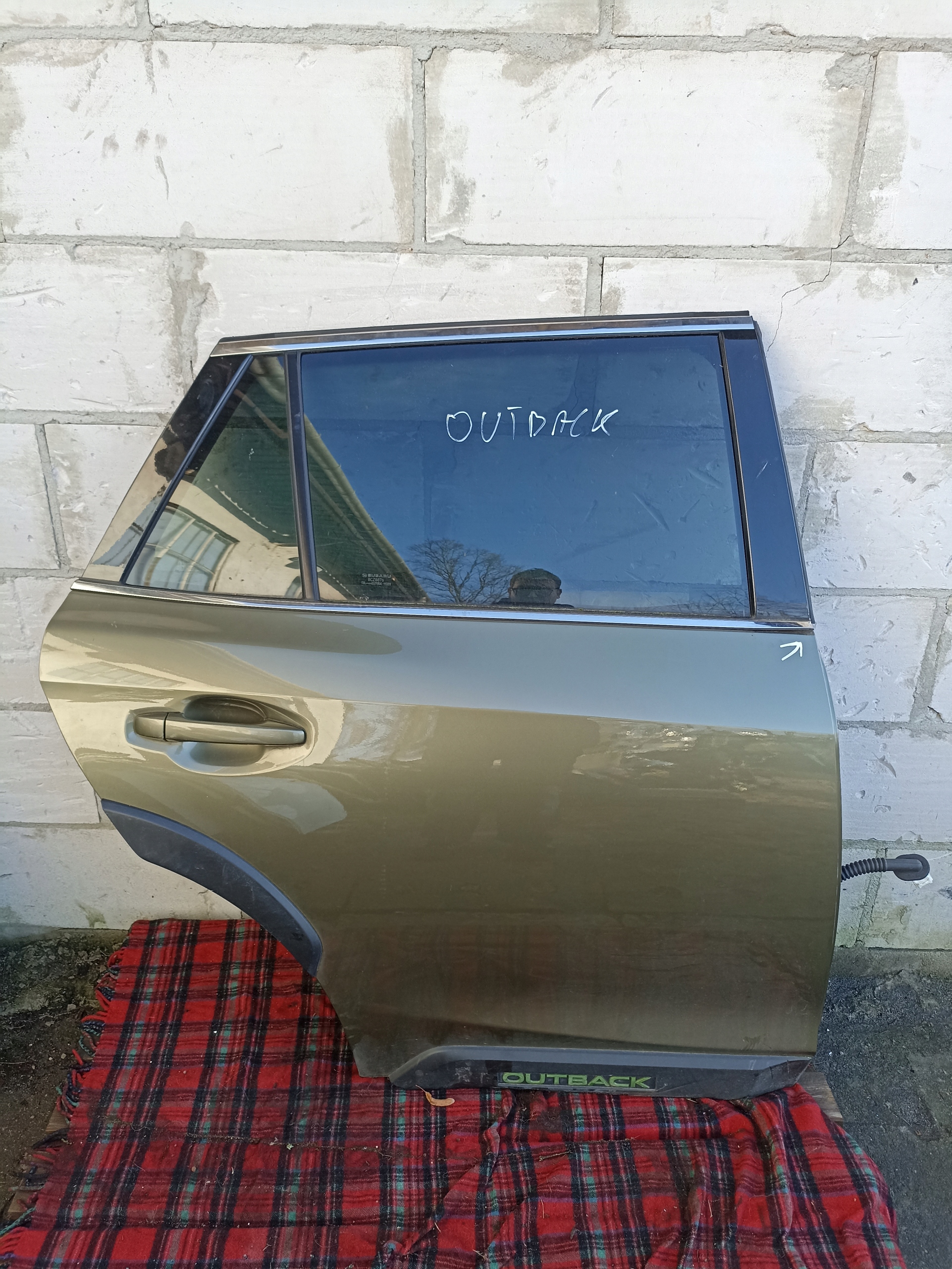 SUBARU OUTBACK VI DRZWI PRAWE TYLNE PRAWY TYŁ