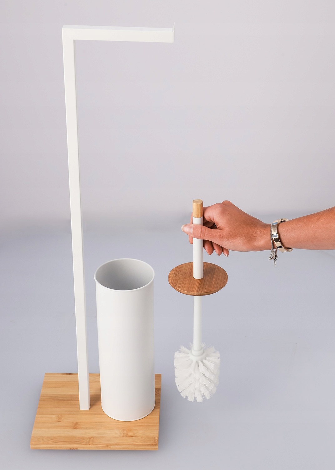 STOJAK NA PAPIER TOALETOWY łazienkowy metal BAMBUS Szerokość produktu 21 cm