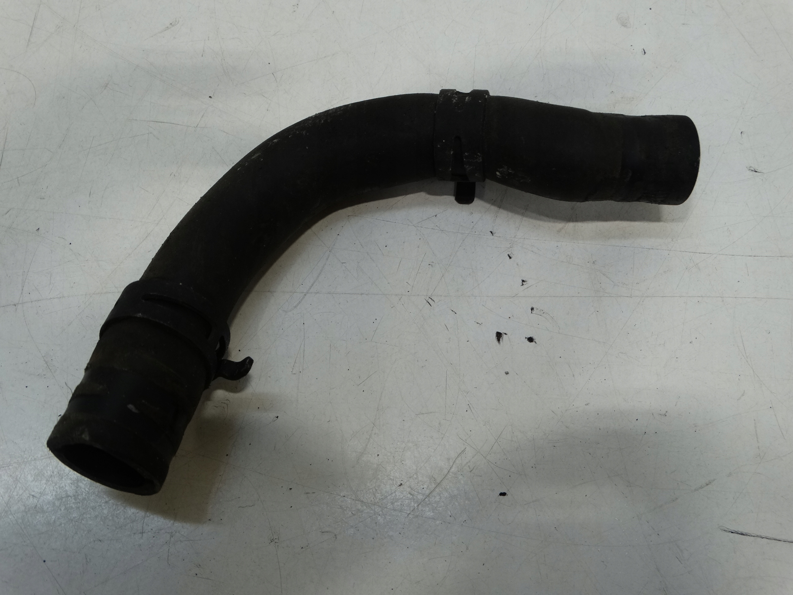 prijenos crijevo vode SKODA AUDI SEAT 1K0121058BG