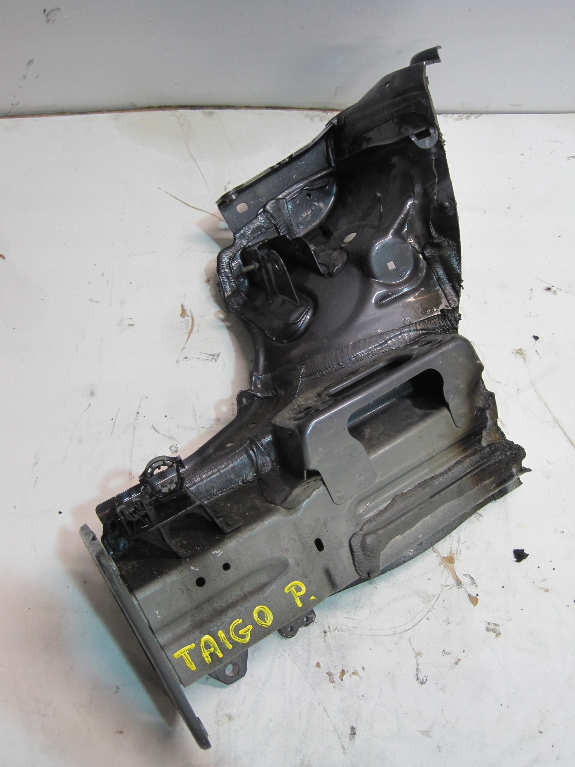 Quarto LONGHERONE Destro Anteriore VW TAIGO