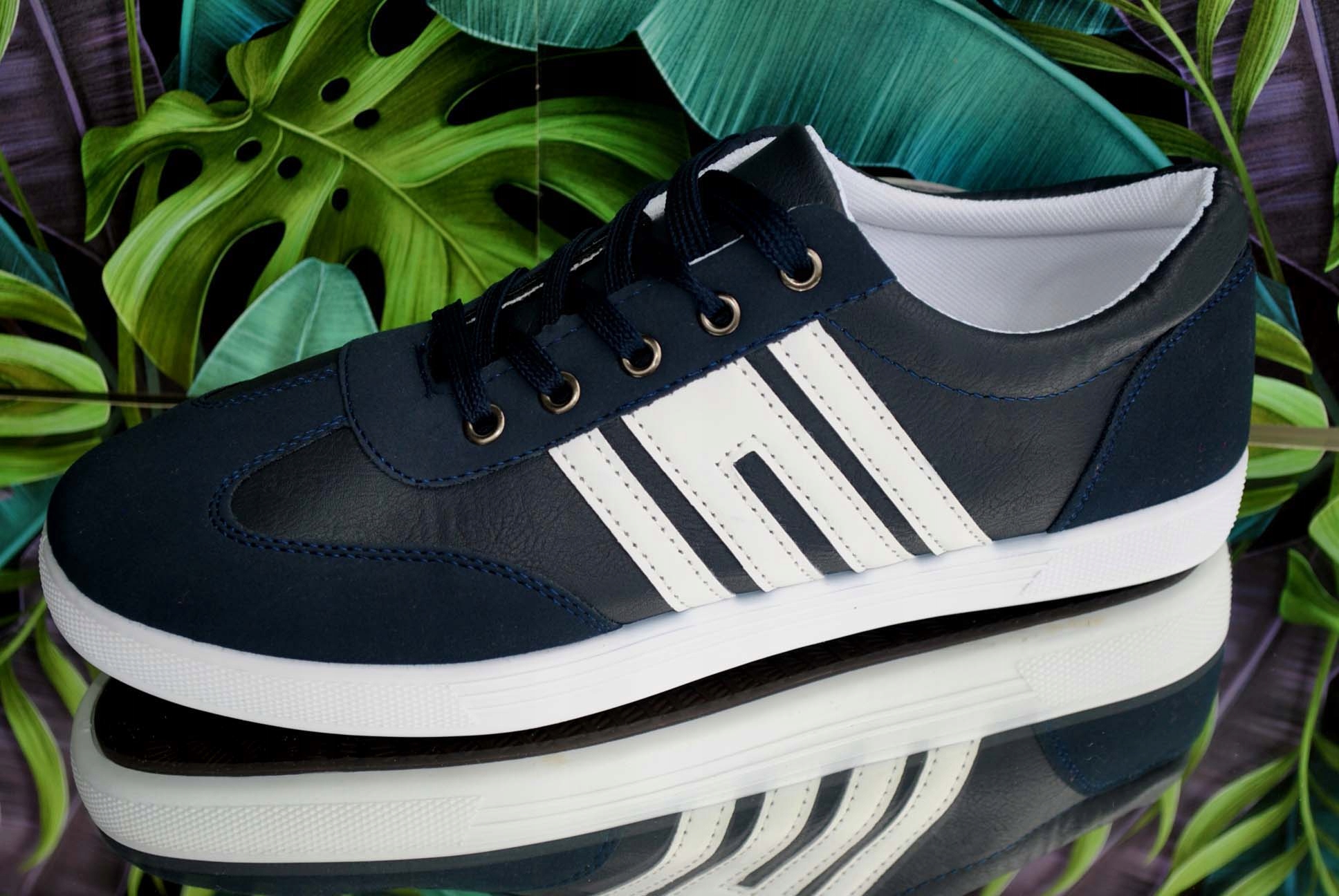 BUTY SPORTOWE MESKIE MŁODZIEŻOWE HALÓWKA do SZKOŁY, PRACY HALE TRAMPKI Kod producenta HALÓWKA STYL POLL-BUTT RTAMPKI