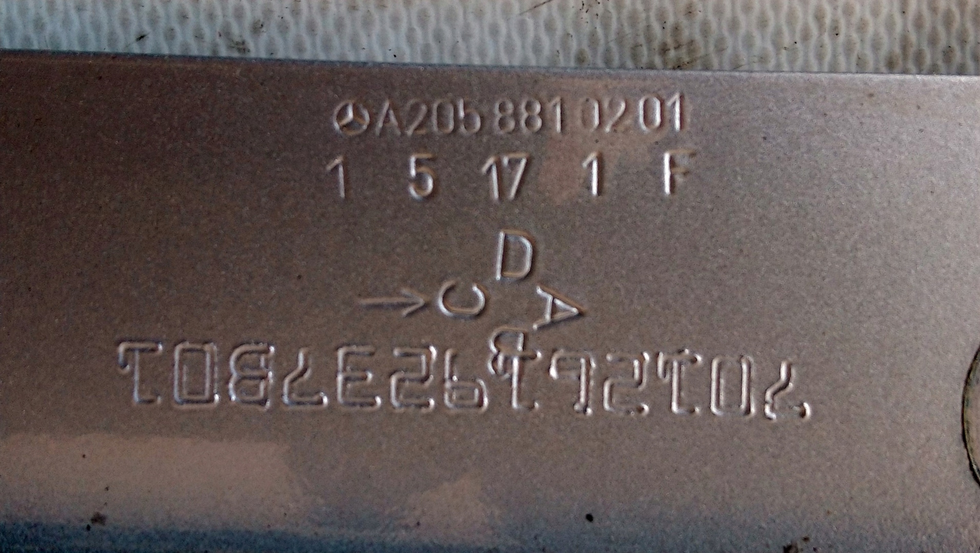 fender right front front MERCEDES C-KLASA 205