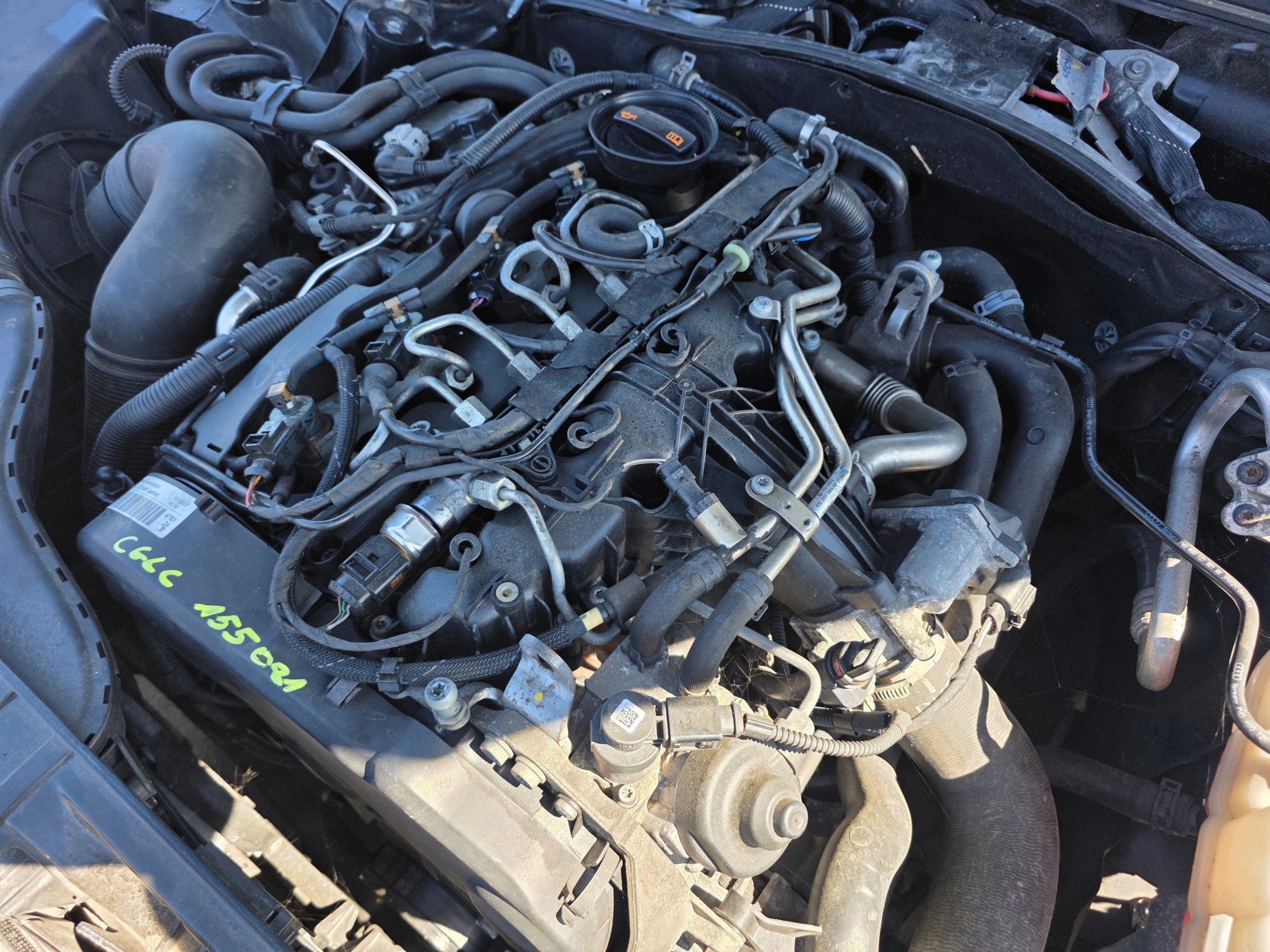 engine complete AUDI A5 8T A4 B8 Q5 SEAT 2.0 TDI CGL CGLC original 155081