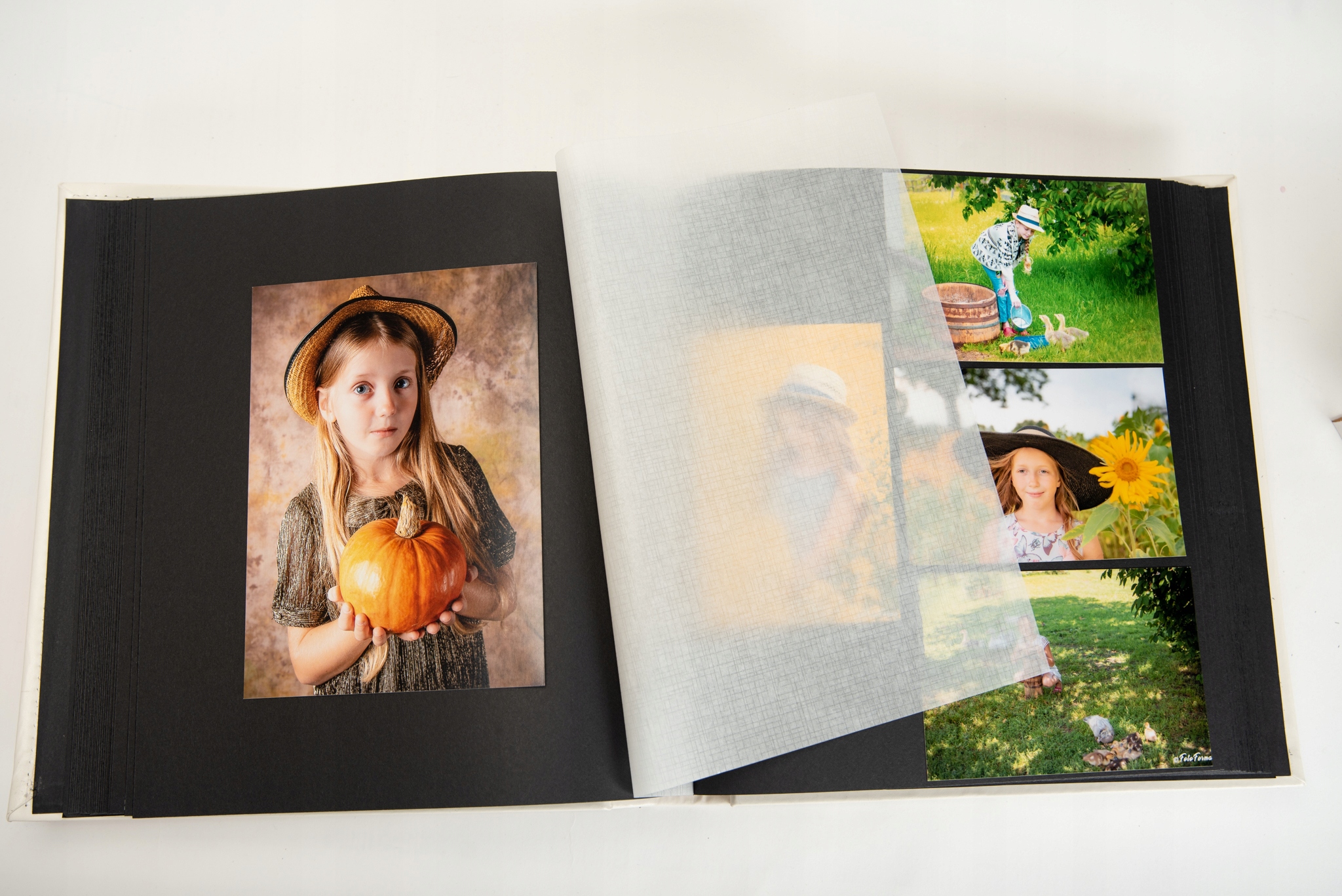 ALBUM NA ZDJĘCIA WKLEJANE 100 STR CZARNYCH GRAWER Kod producenta 5901560629098