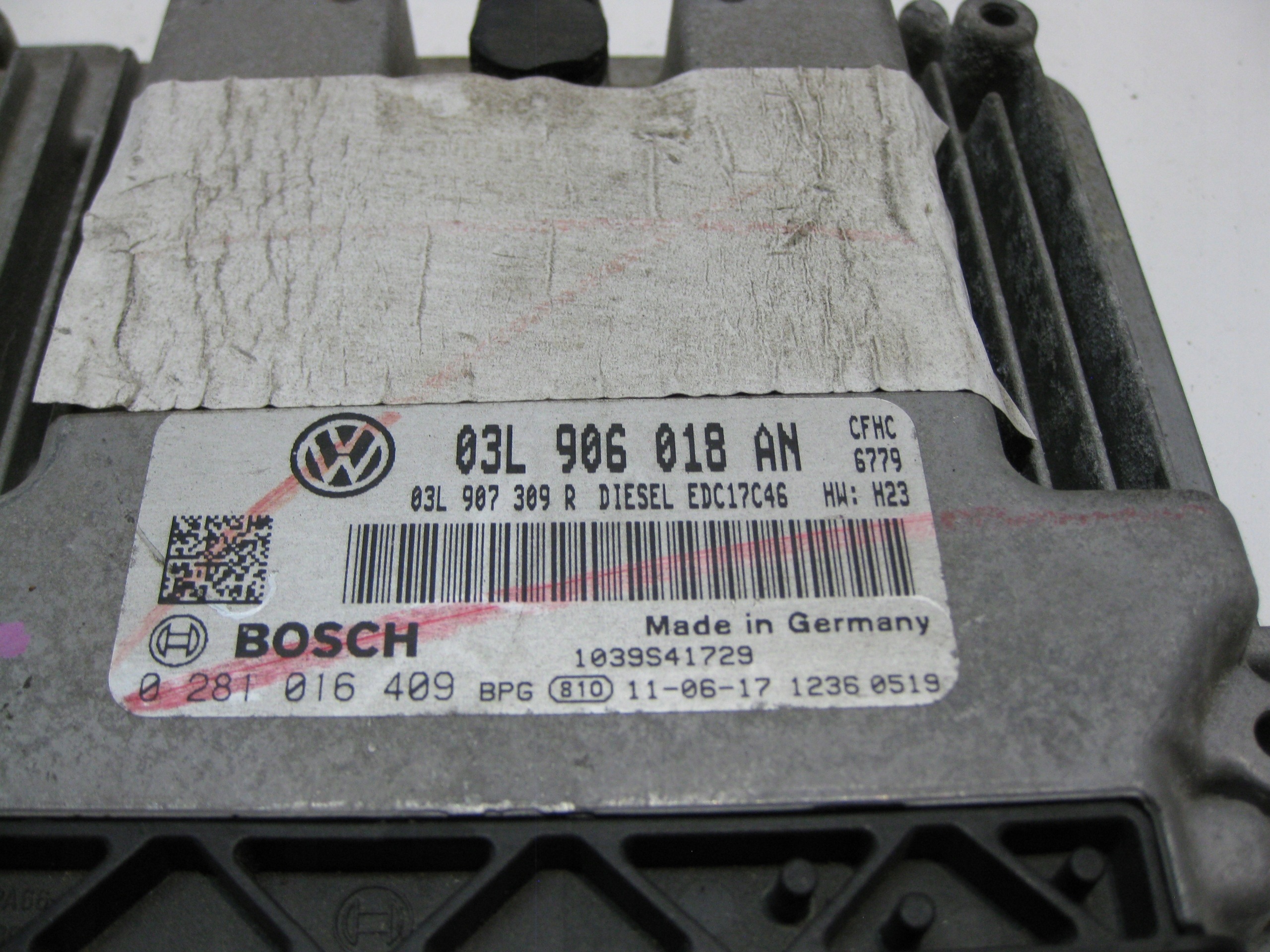 VW GOLF VI KOMBI 11R module control unit computer of the engine 03L906018AN