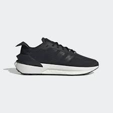 Boty Adidas Avryn HP5968 vel. 42