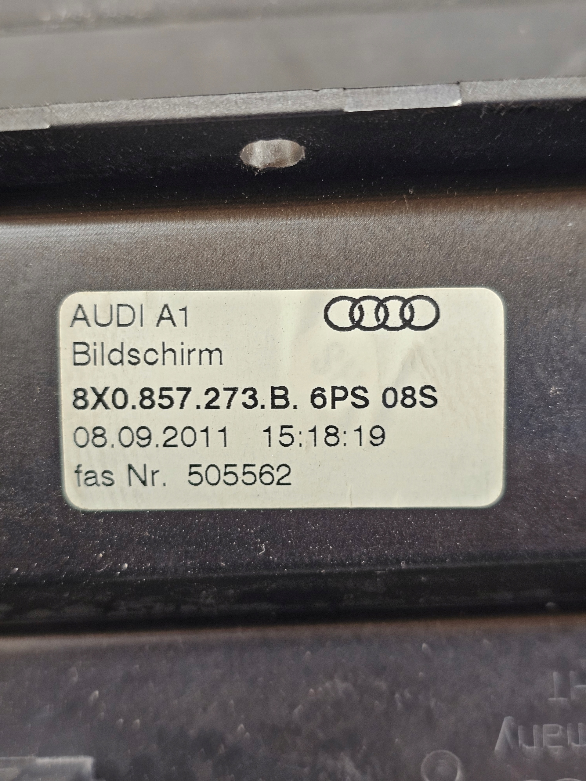 Schermo AUDI A1 e 8X 1.6 TDI 12r 8X0857273B