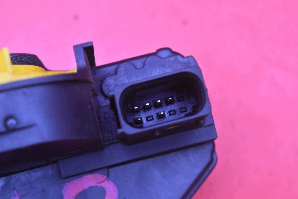 lock door left front front EU OPEL ASTRA 4 IV J 5D HB 09-12