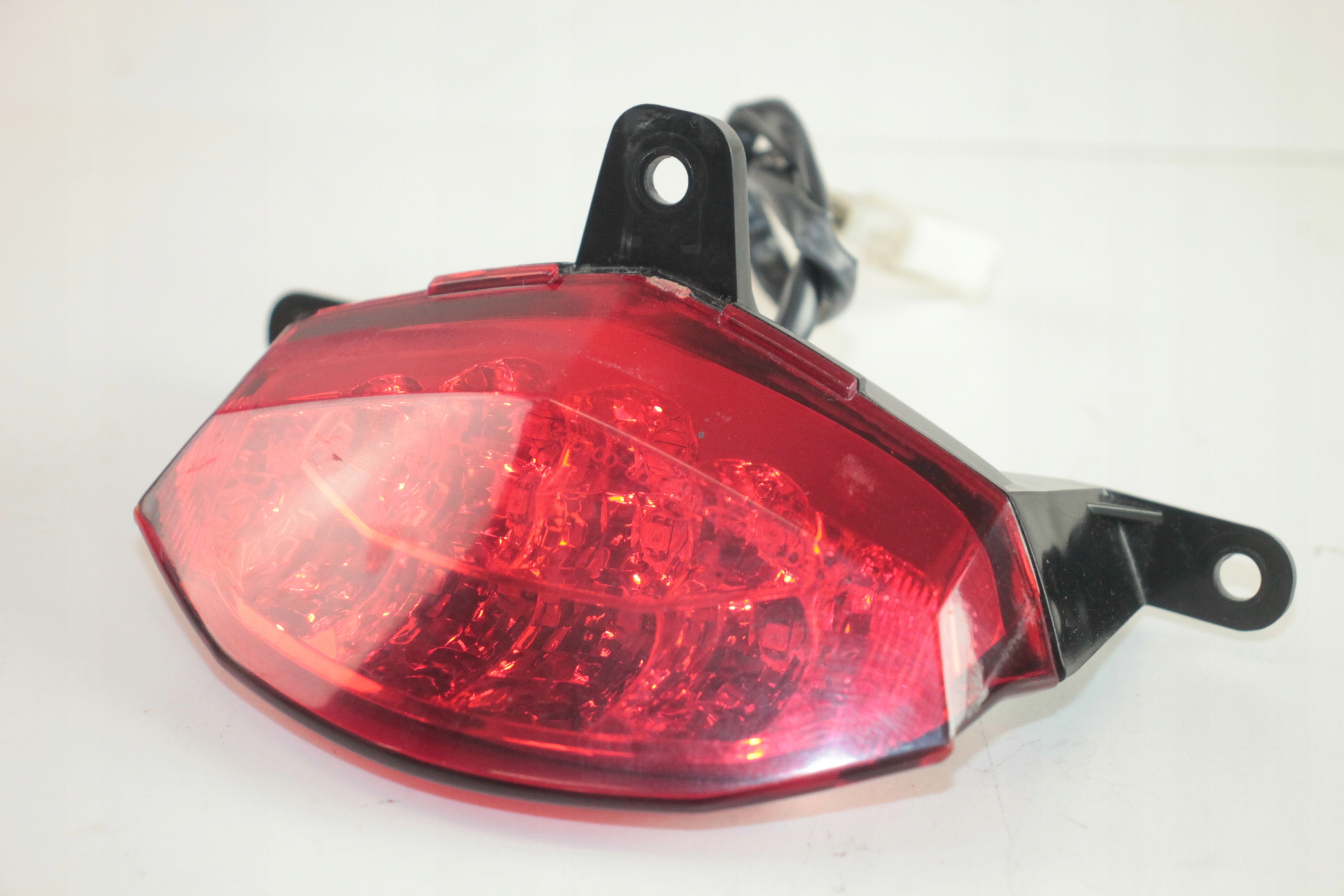 KTM DUKE 125 250 390 11-16 LAMPA TYŁ TYLNA ŚWIATŁO