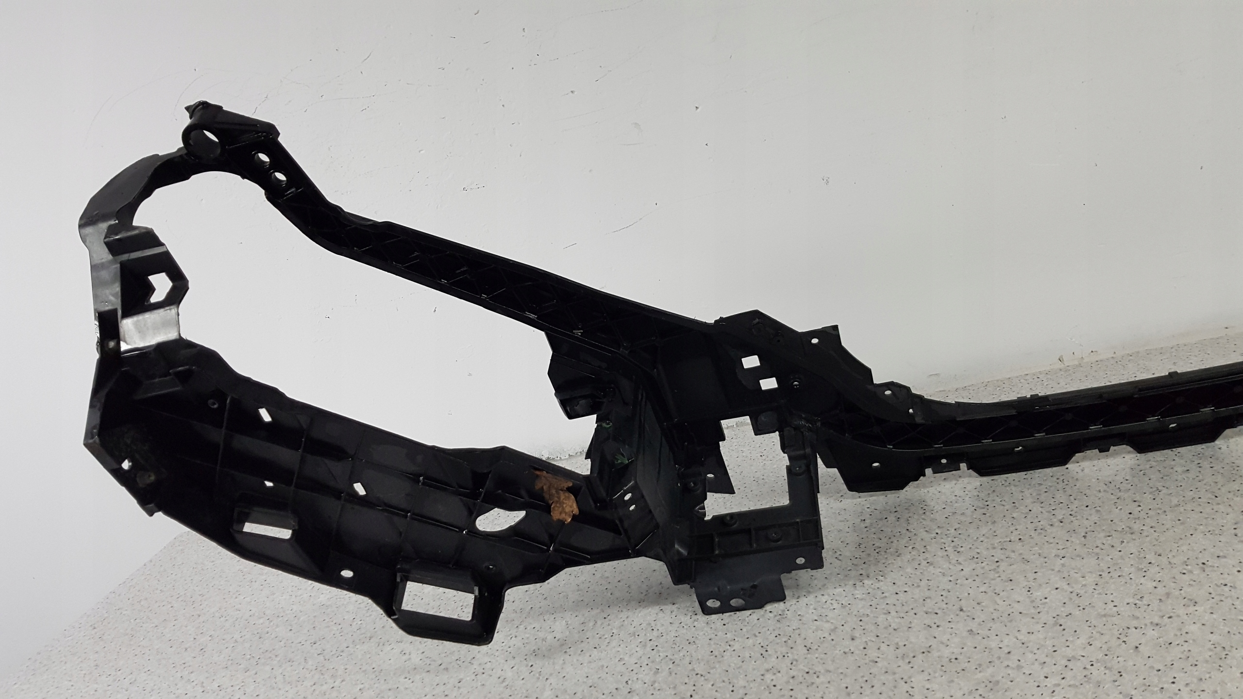 bar, wall front VOLVO V40 2012 - 6531