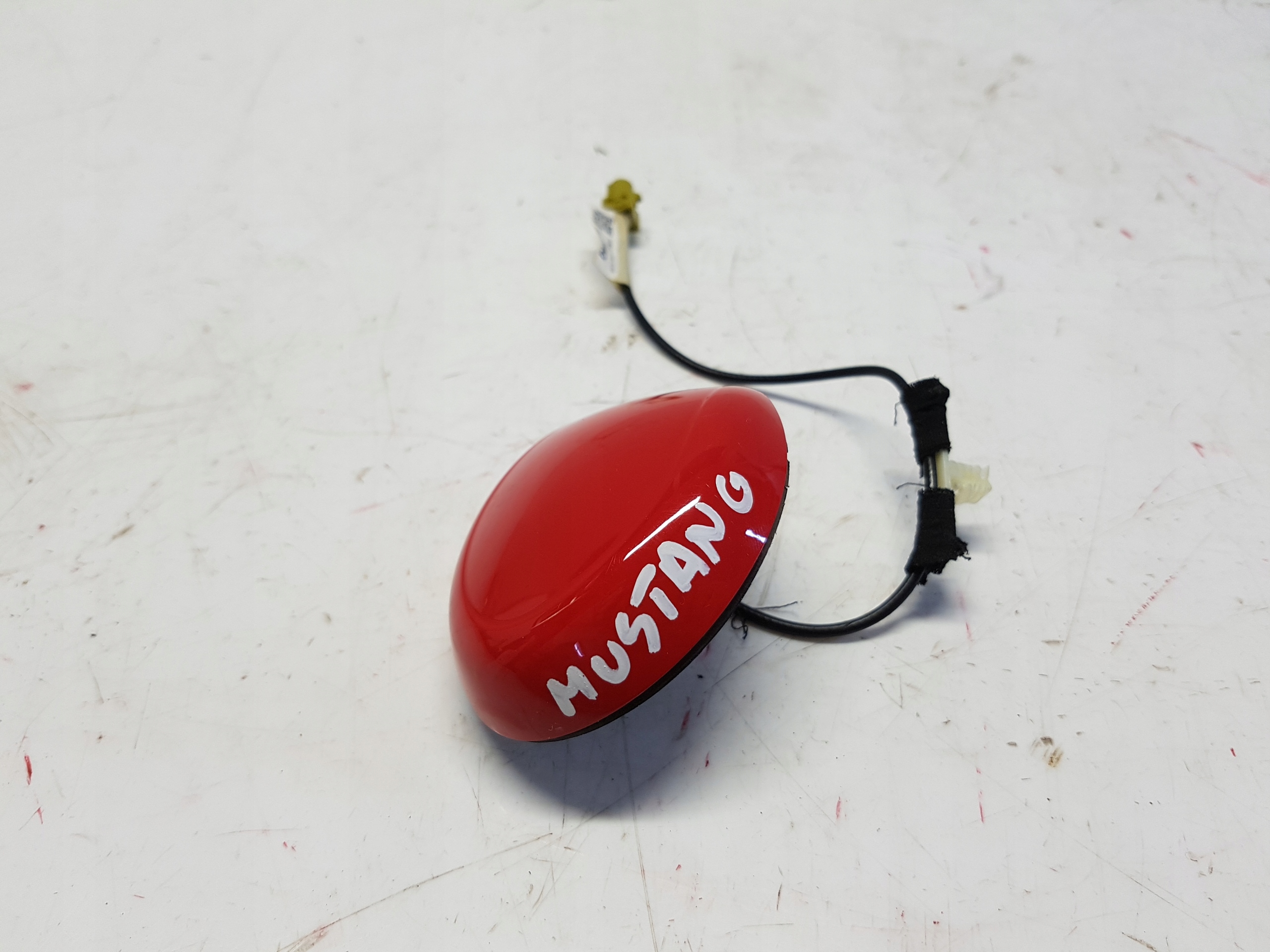 FORD MUSTANG VI 2015 + АНТЕННА HR3T-19C175-AA