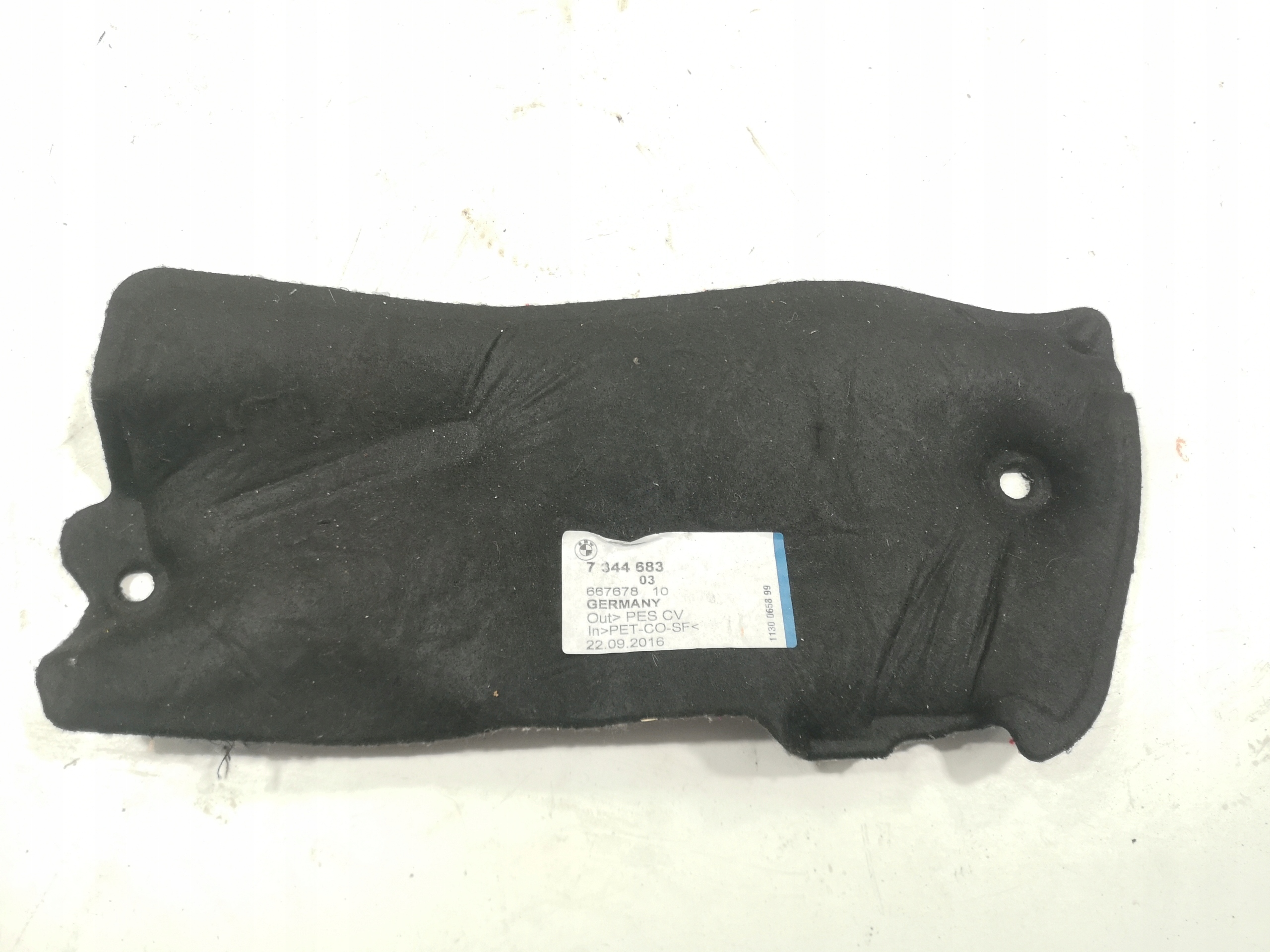 7344683 - Звукоизоляция накладка багажника зд л BMW G11 G12