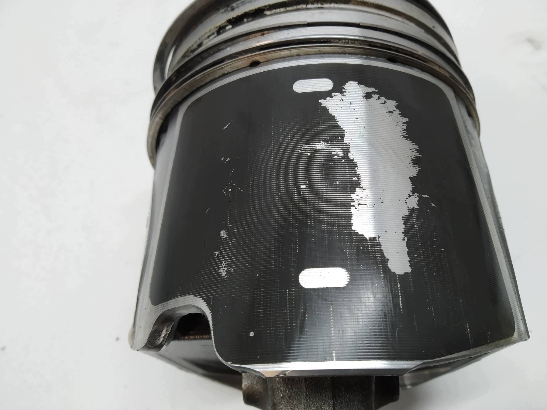 piston connecting rod 115L109 CURSOR 8 7.8 Iveco Stralis