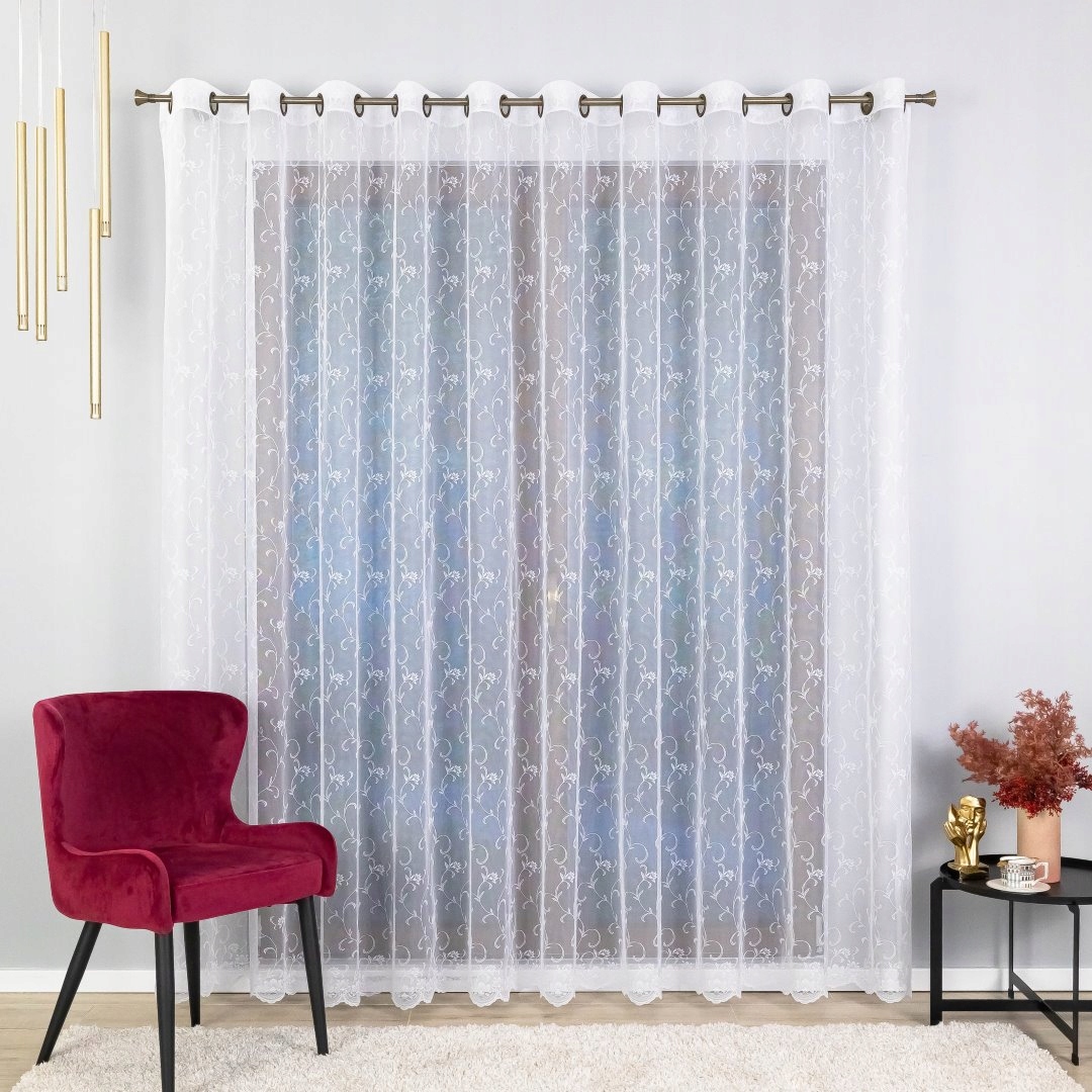 Hotová Záclona Na Průchodkách, Jemné Popínavé Rostliny 450x250