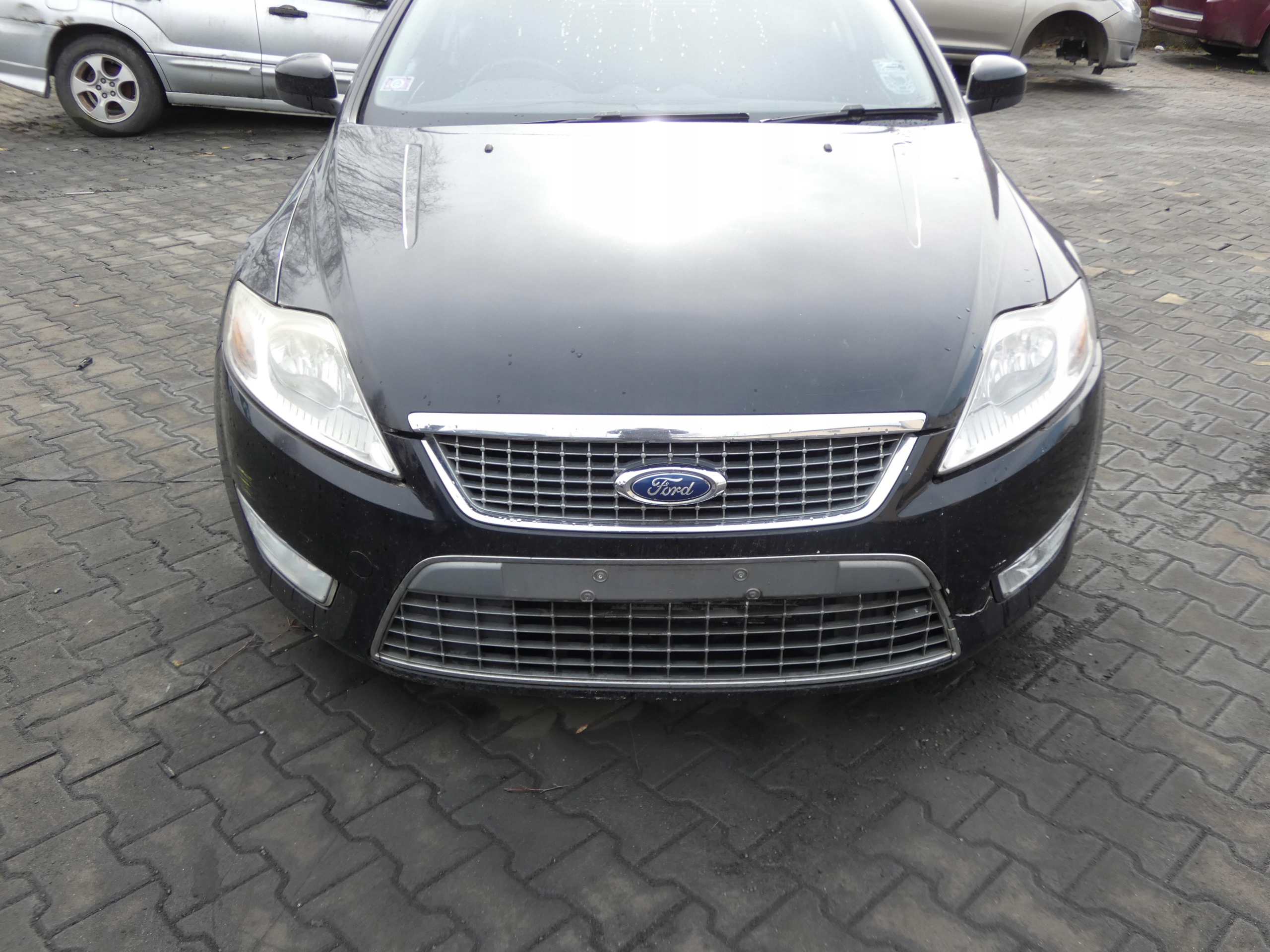 FORD MONDEO MK4 LIFT KOMPLETNY PRZÓD CZARNY KOLOR