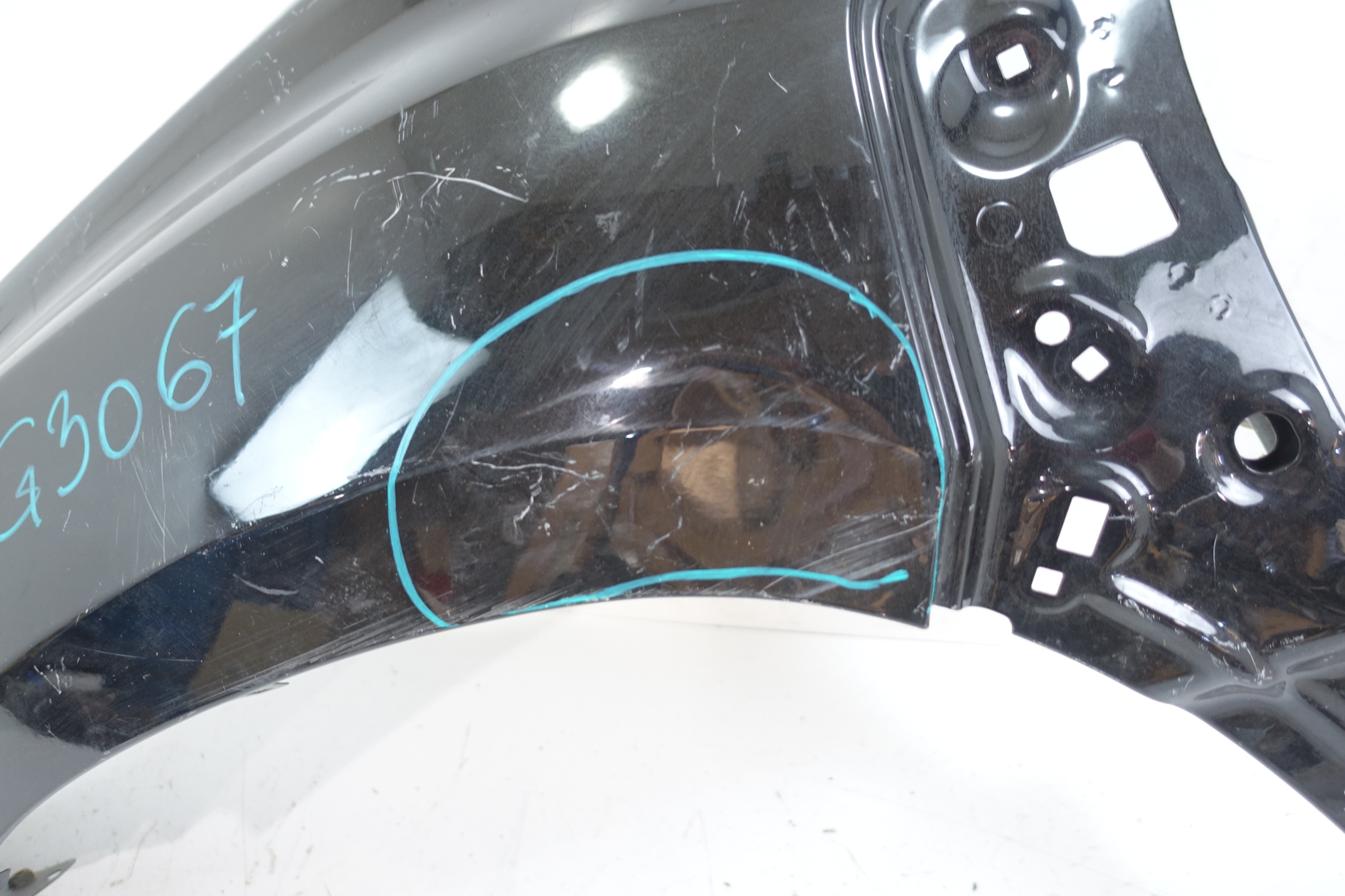 DACIA DUSTER II 2017- fender front left front