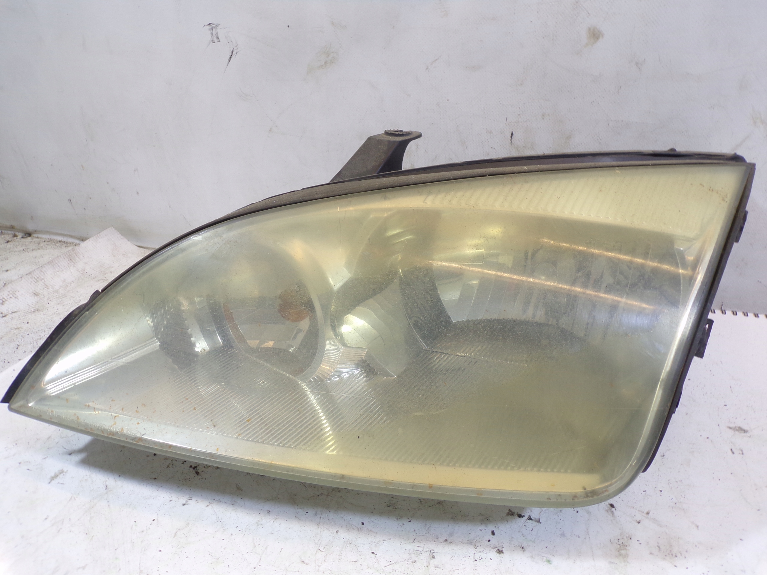 light front front left FORD FOCUS 1 and USA (K1)