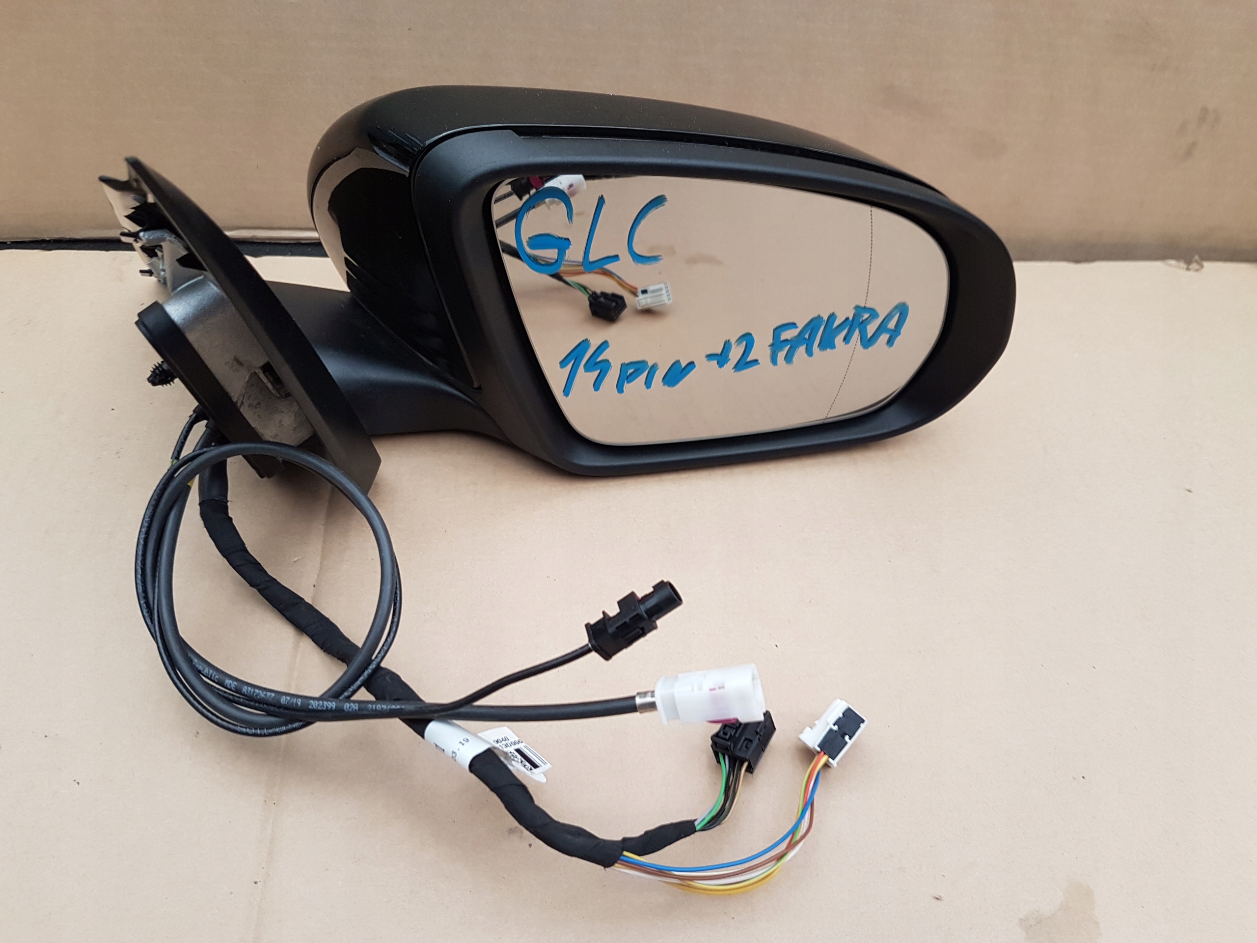 MERCEDES GLC 253 LUSTERKO ZEWNETRZNE PRAWE