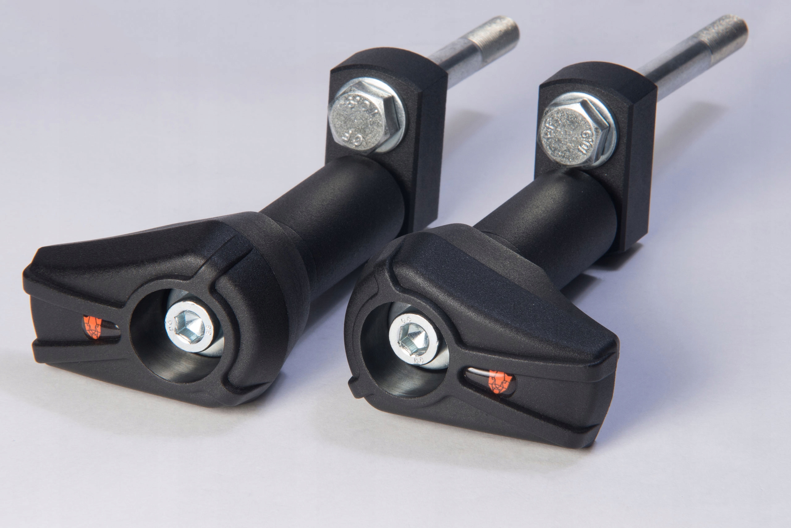 Crash pady Renner X-Pads Triumph Speed Triple Producent Renner