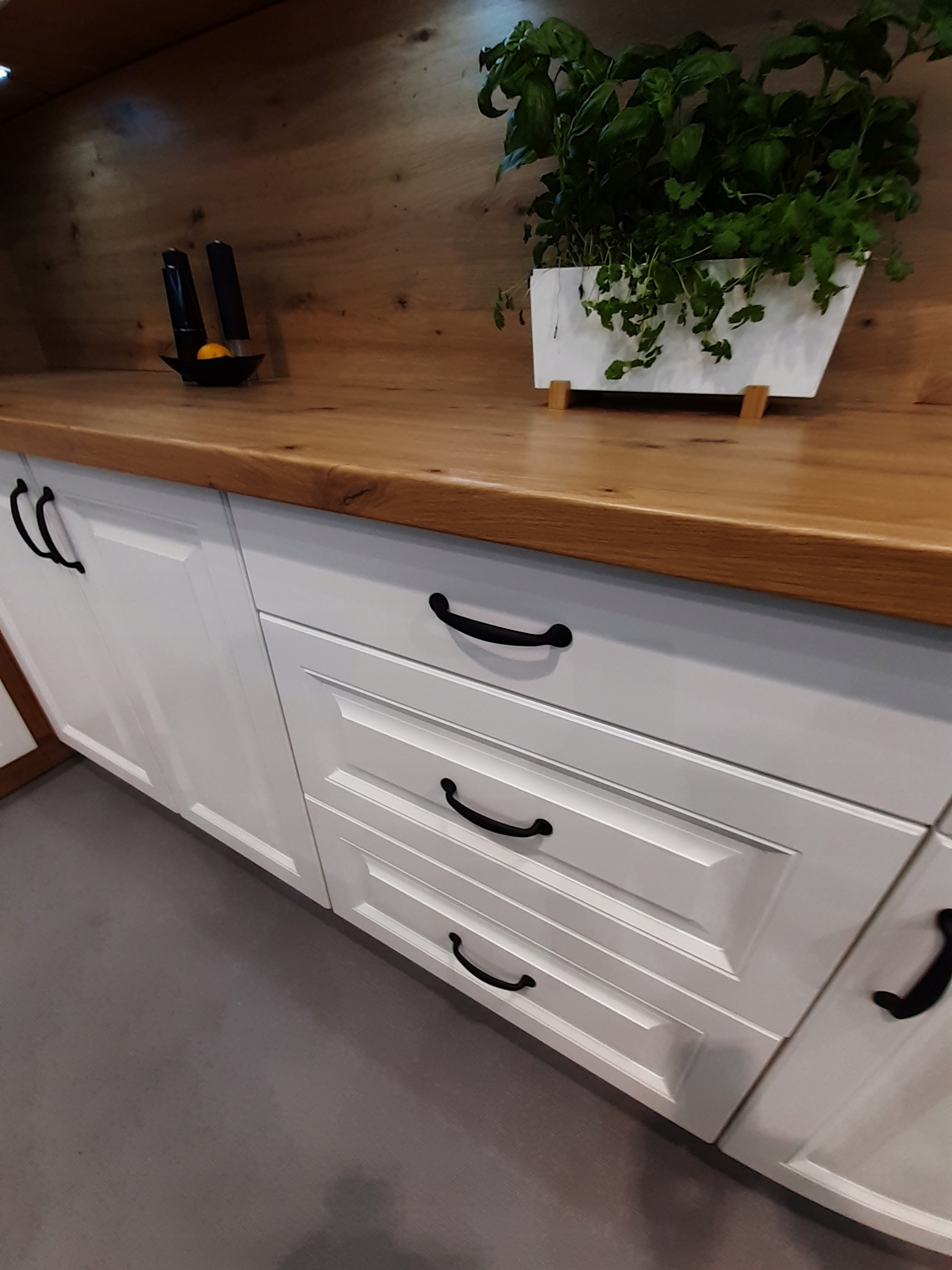 Meble kuchenne STILO MDF 240 CM biały mat Materiał płyta MDF