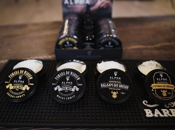 Nawilżająca POMADA do stylizacji BRODY na bazie wosku pszczelego i wit E EAN (GTIN) 5901085072355