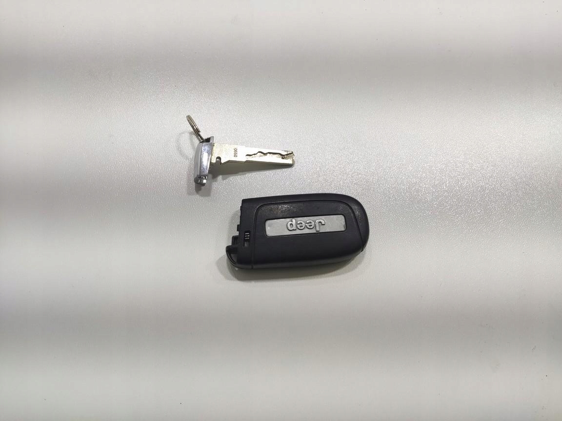klíček PILOT obal JEEP COMPASS II LIFT 2020-2025 68417826AA