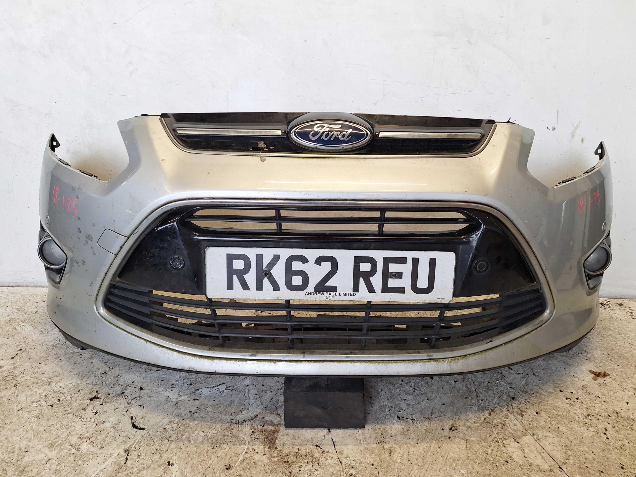 FORD C-MAX MK2 11-14 Paraurti + PDC