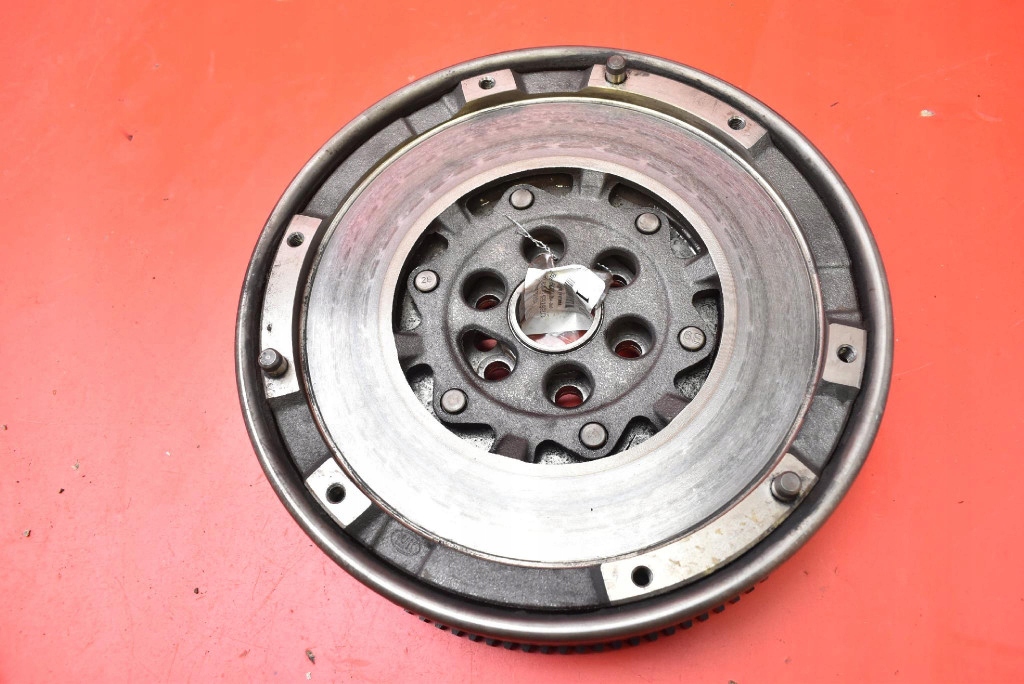 clutch flywheel DWUMASA 7541018 BMW E90 E91 2.0i 129 KM 04-10