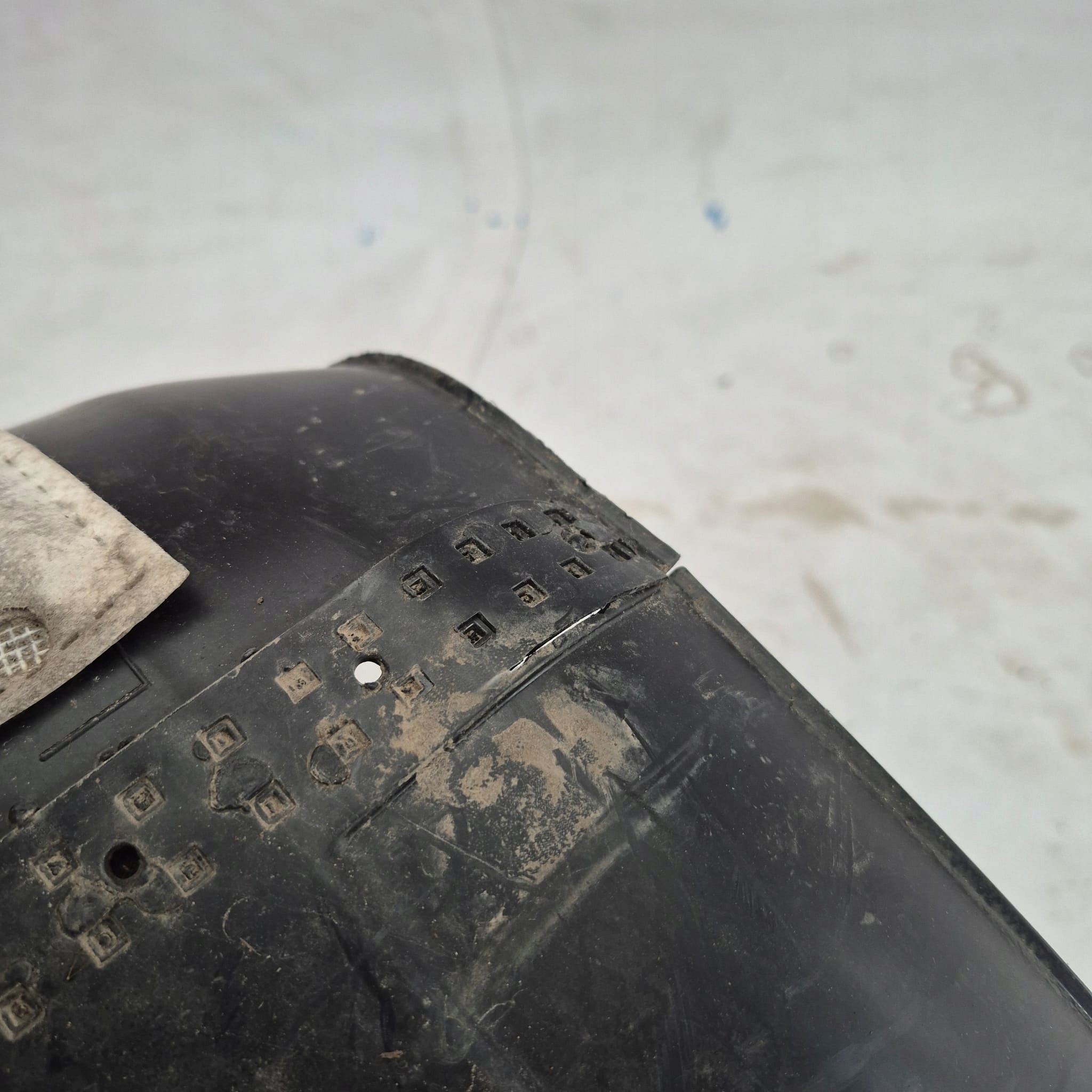 KIA SORENTO IV 20- mudguard right front front 86814-P2000