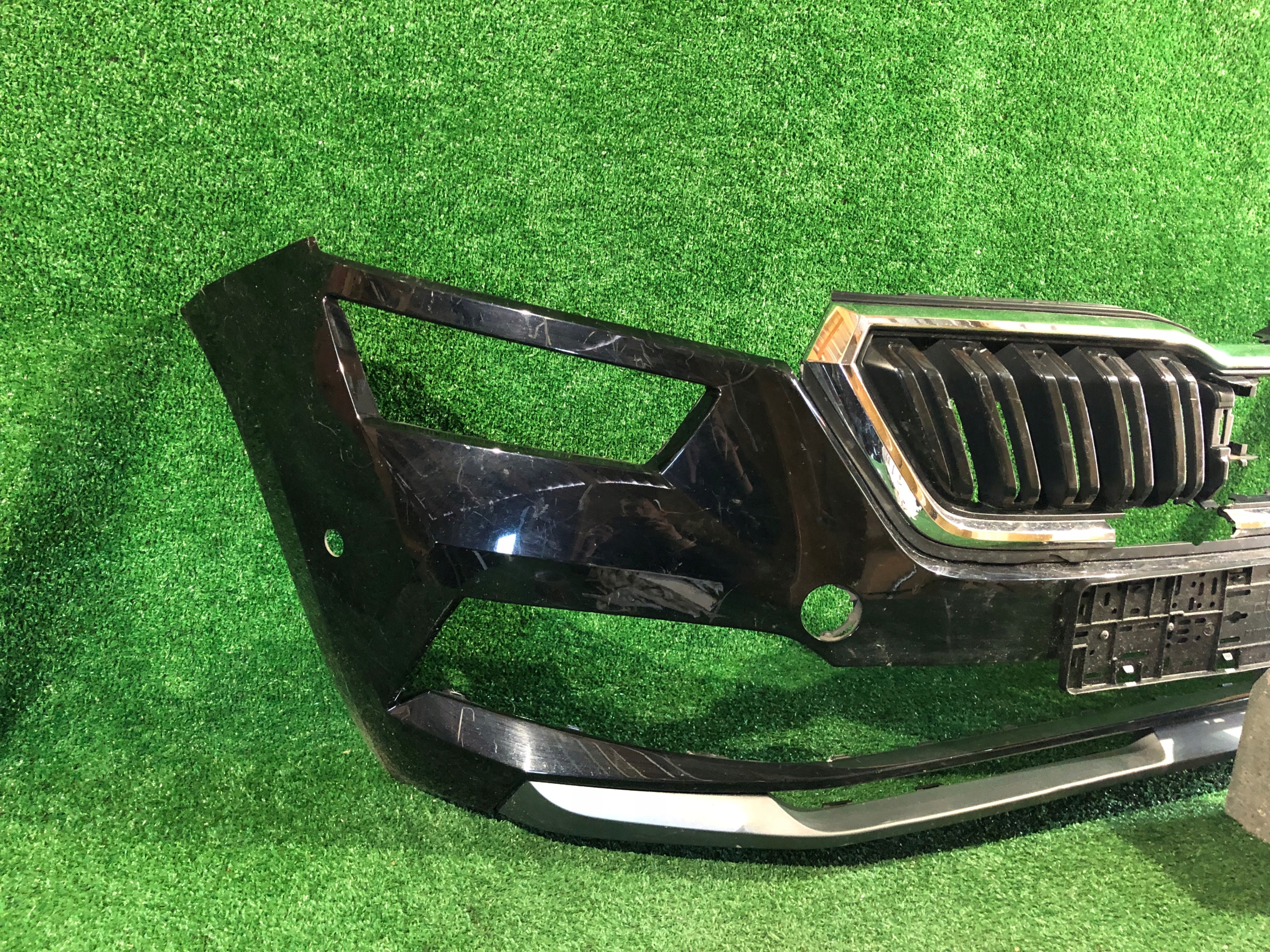 Frontstoßstange vorne SKODA KAMIQ